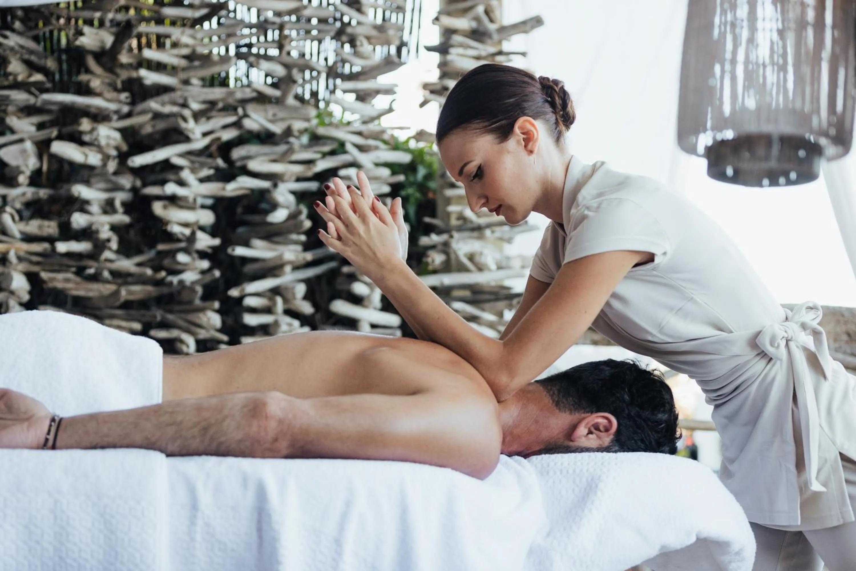 Massage in Sofitel Golfe d'Ajaccio Thalassa Sea & Spa