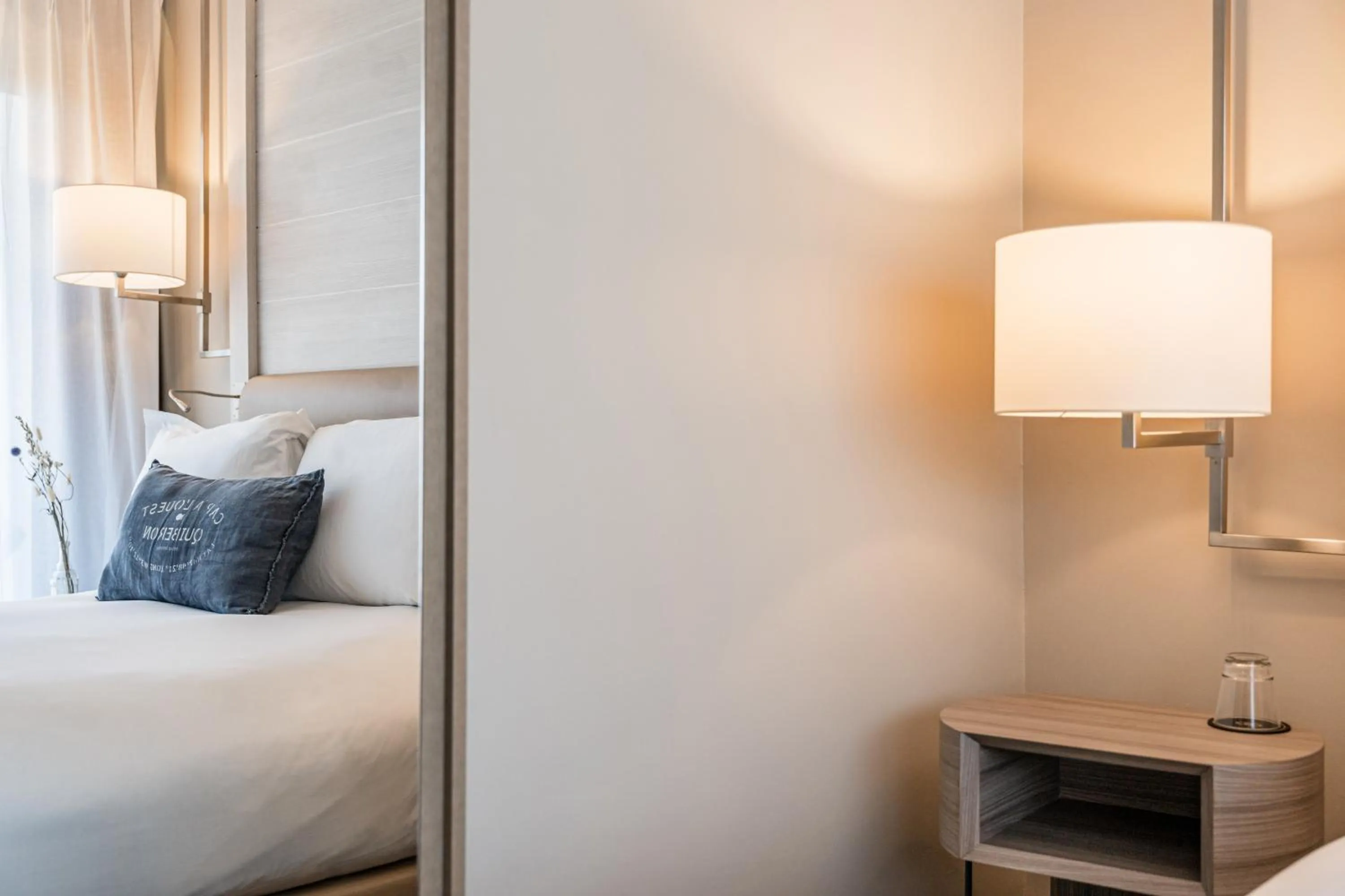 Decorative detail, Bed in Sofitel Quiberon Thalassa sea & spa