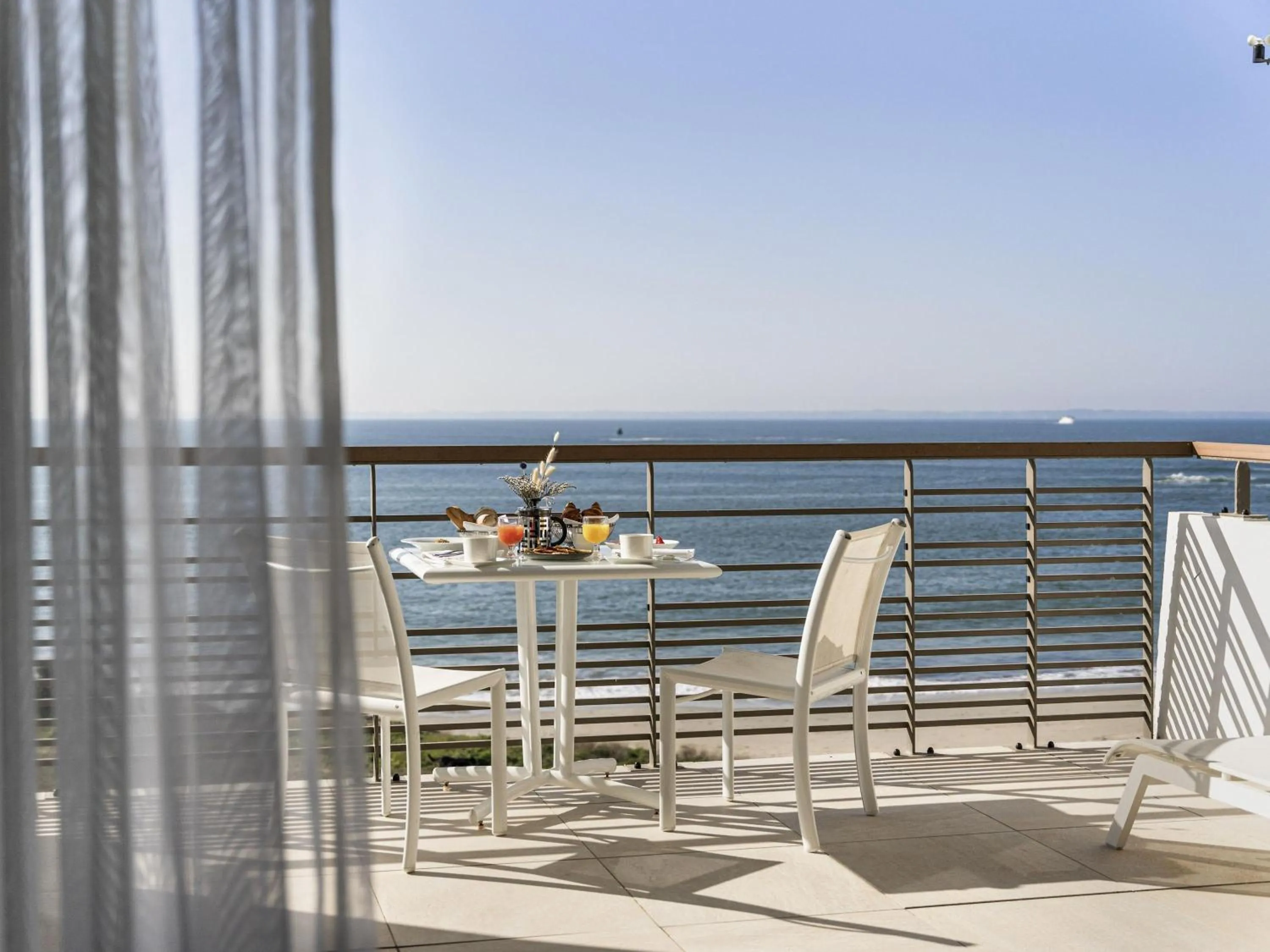 Bedroom in Sofitel Quiberon Thalassa sea & spa