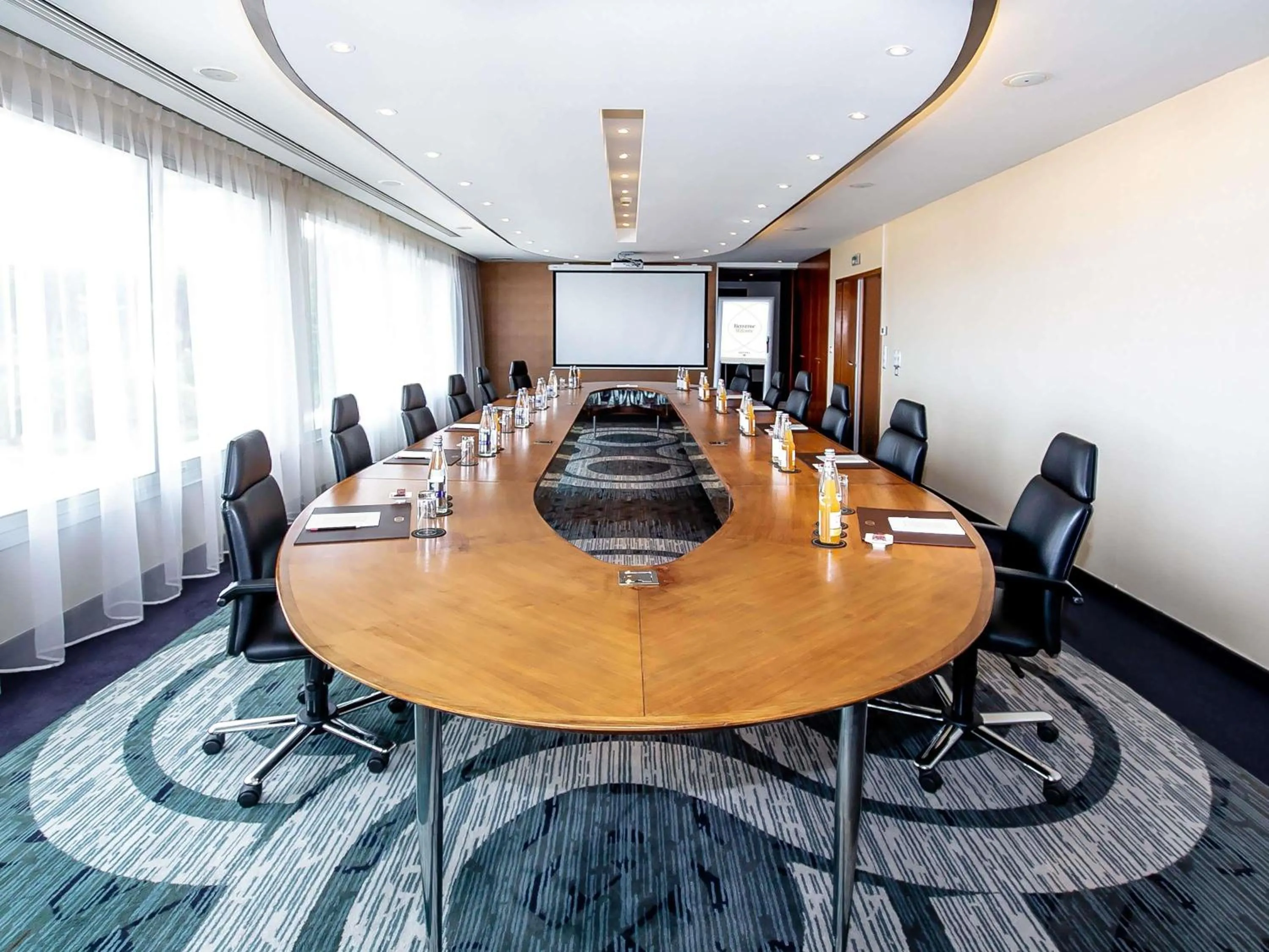 Meeting/conference room in Sofitel Quiberon Thalassa sea & spa
