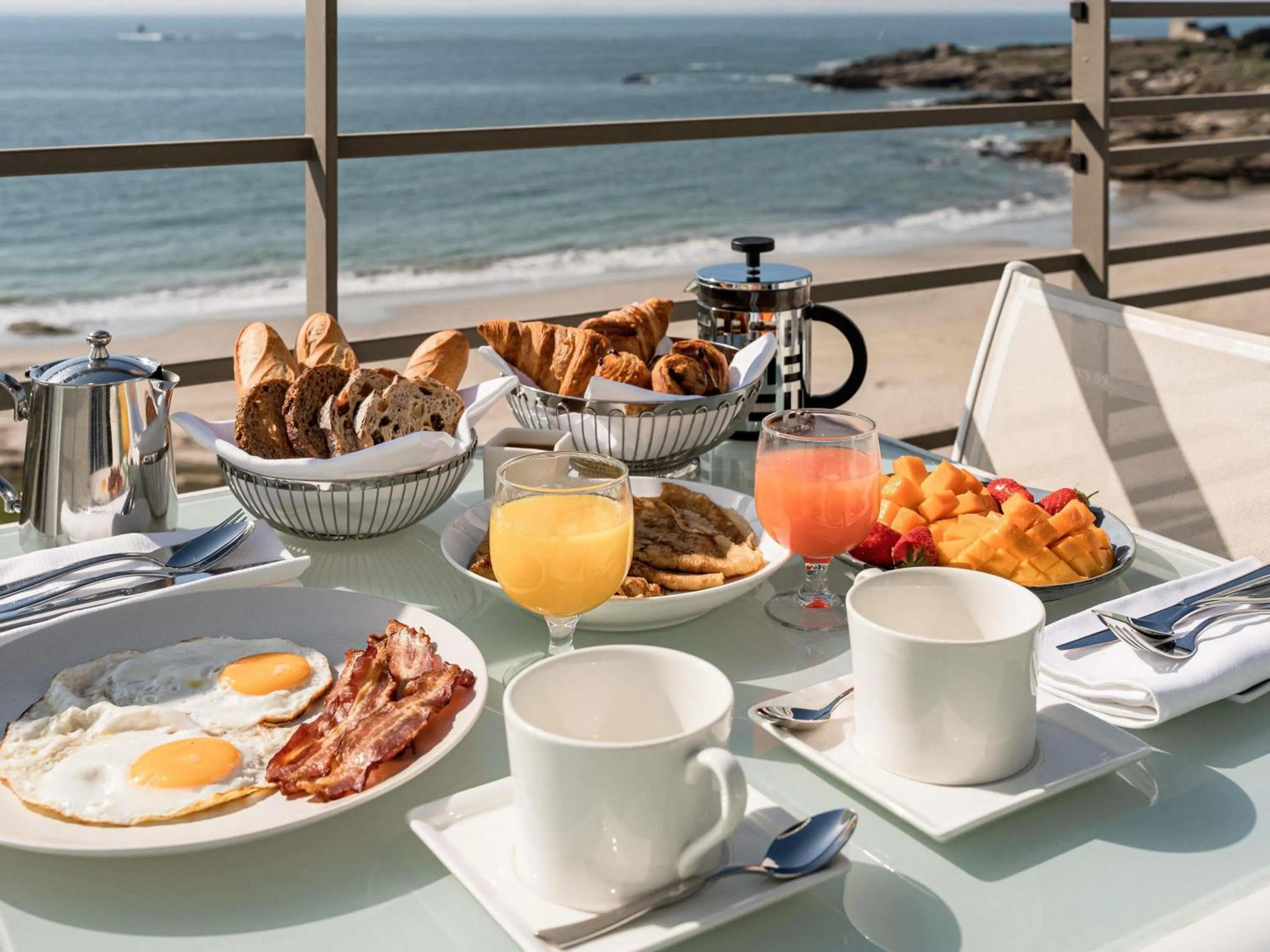 Breakfast in Sofitel Quiberon Thalassa sea & spa