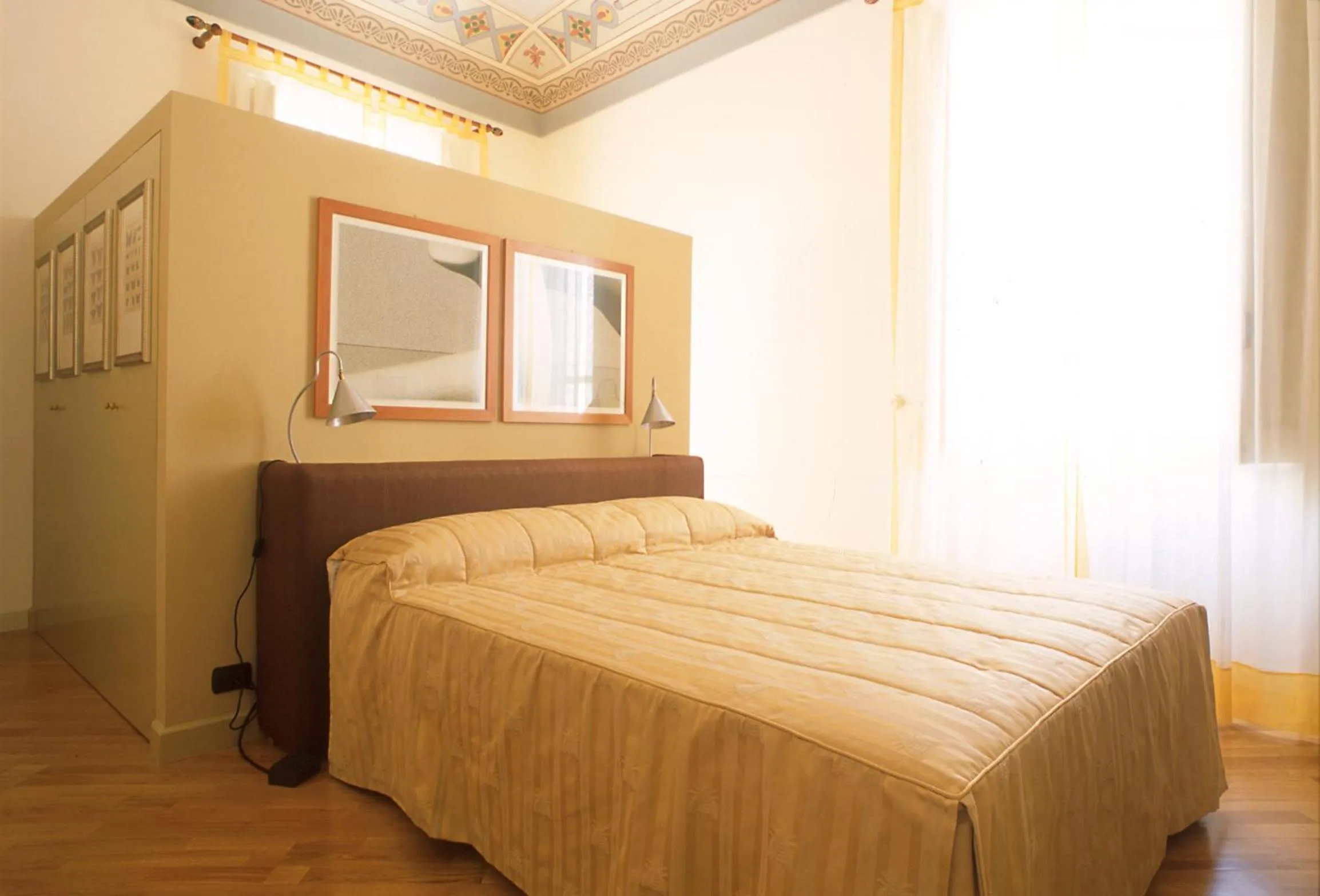 Twin or Double Room in L'Orangerie di Cartia Giovanni