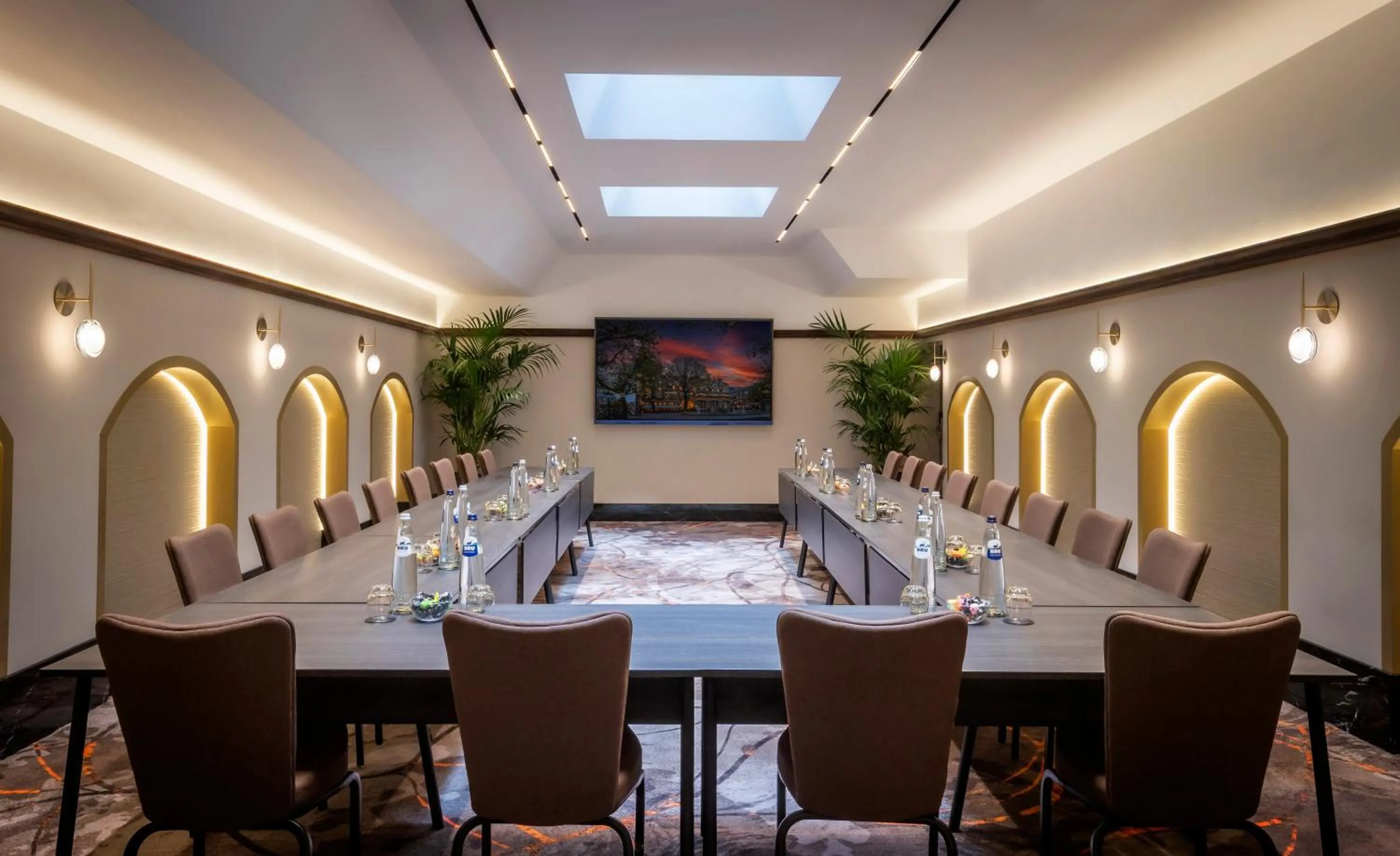 Meeting/conference room in Clayton Hotel Amsterdam American