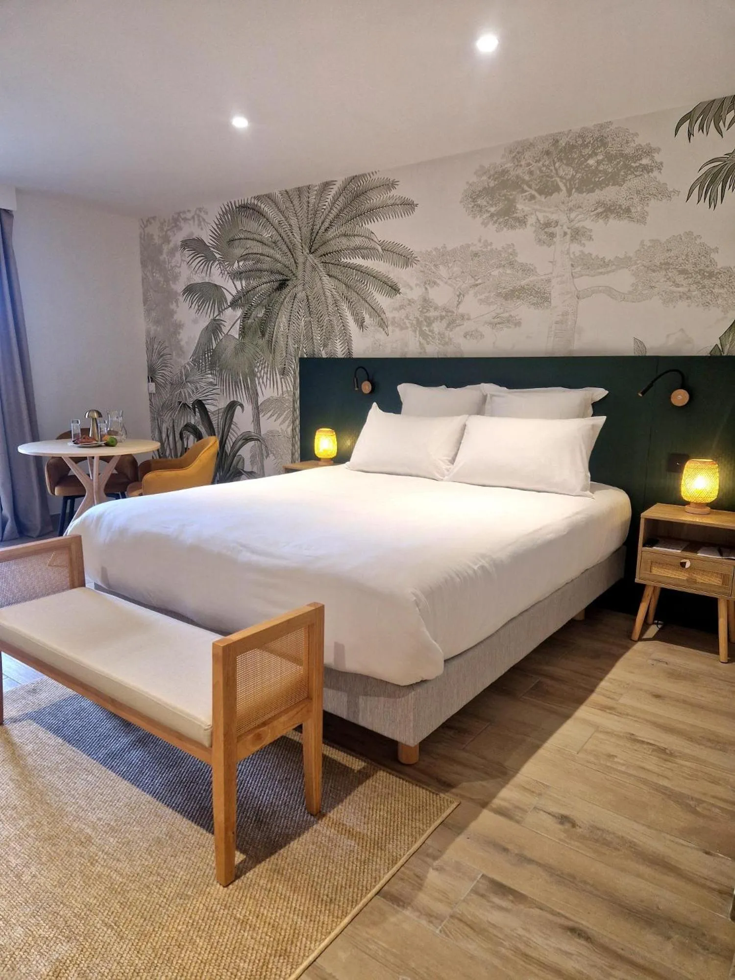 Bed in Ariane Hôtel Fos sur Mer