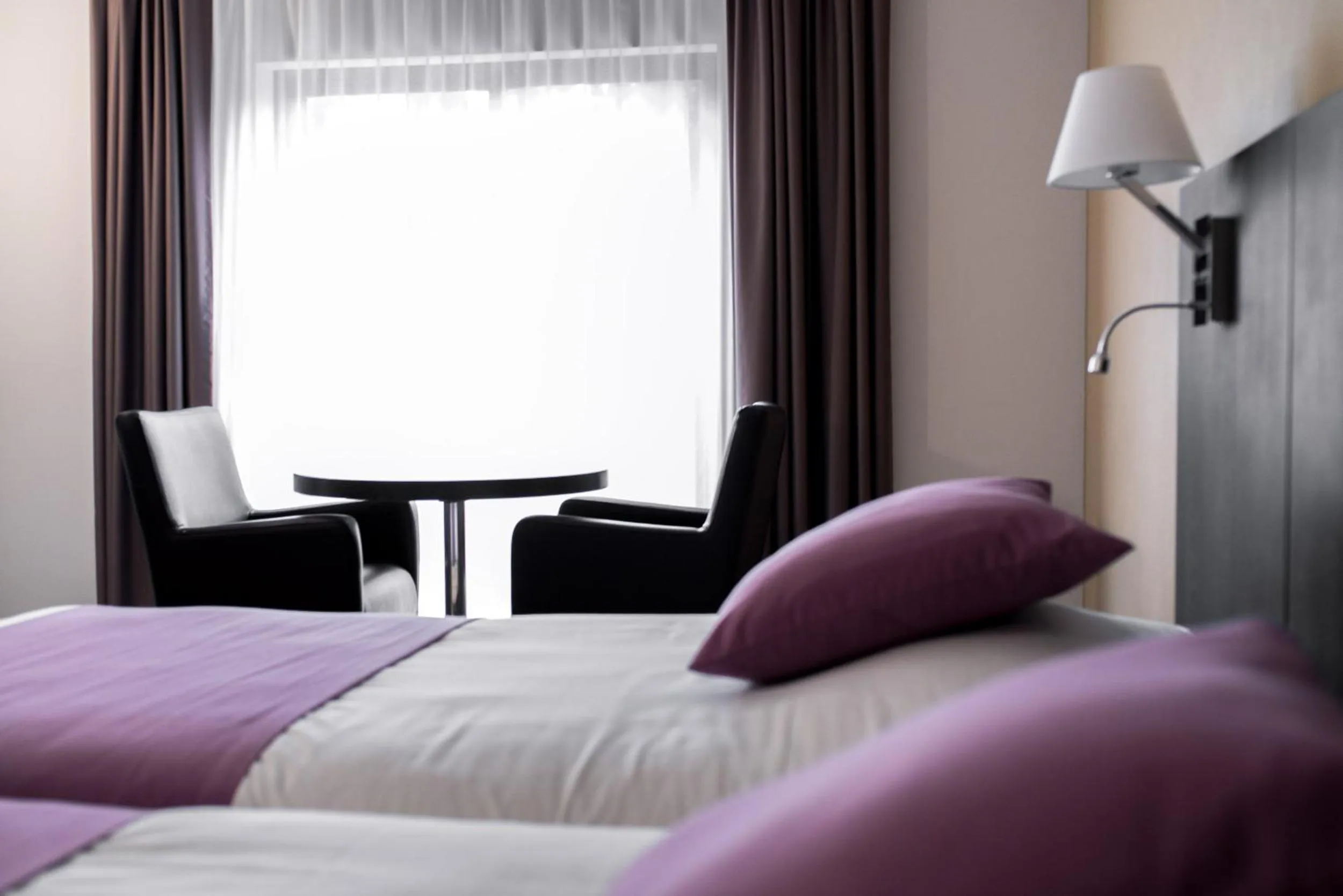 Photo of the whole room, Bed in Ariane Hôtel Fos sur Mer