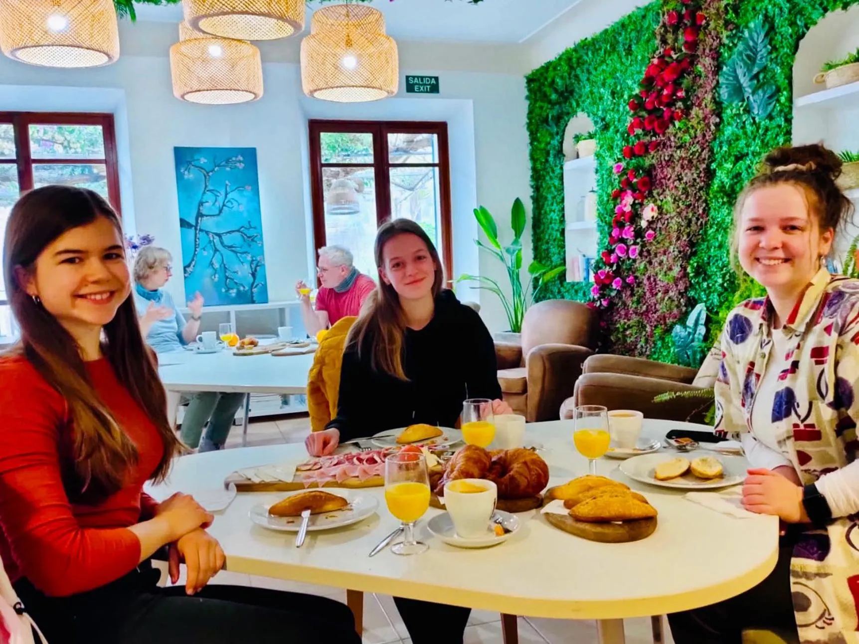 Breakfast in Sol Port Soller