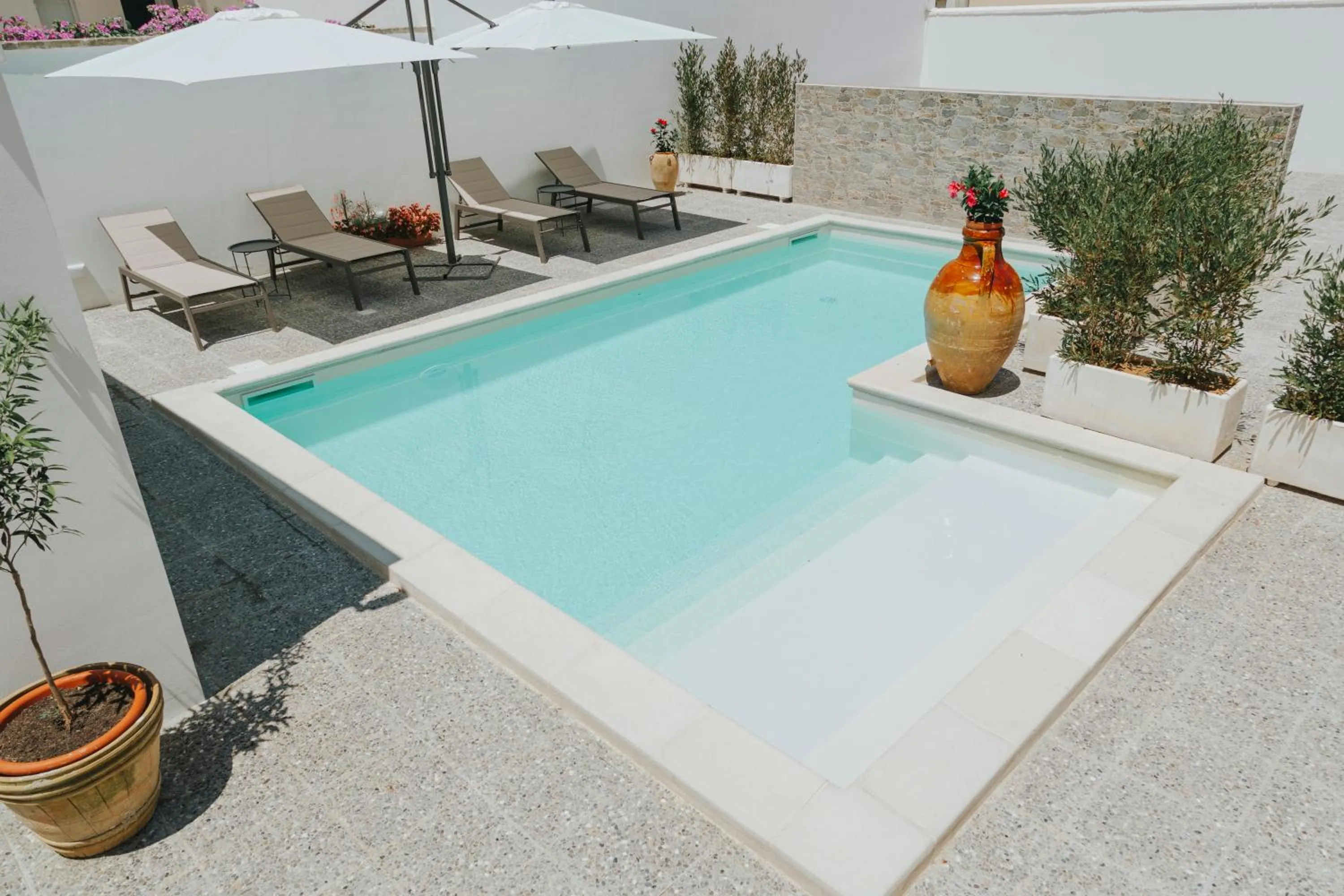ANTICA VILLA La Viola, Suite with private pool