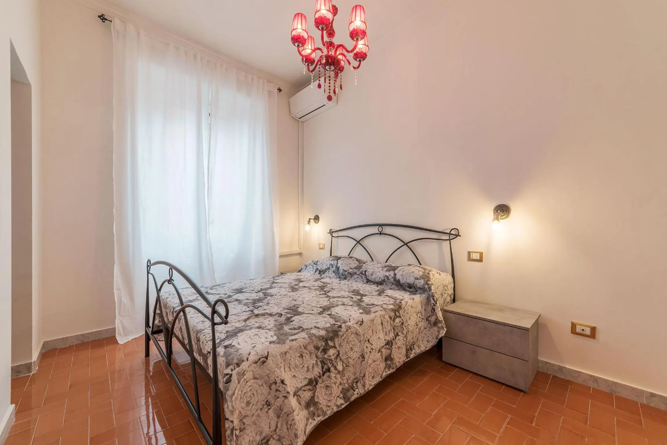 GuestHost - Piramide & Testaccio Design Flat
