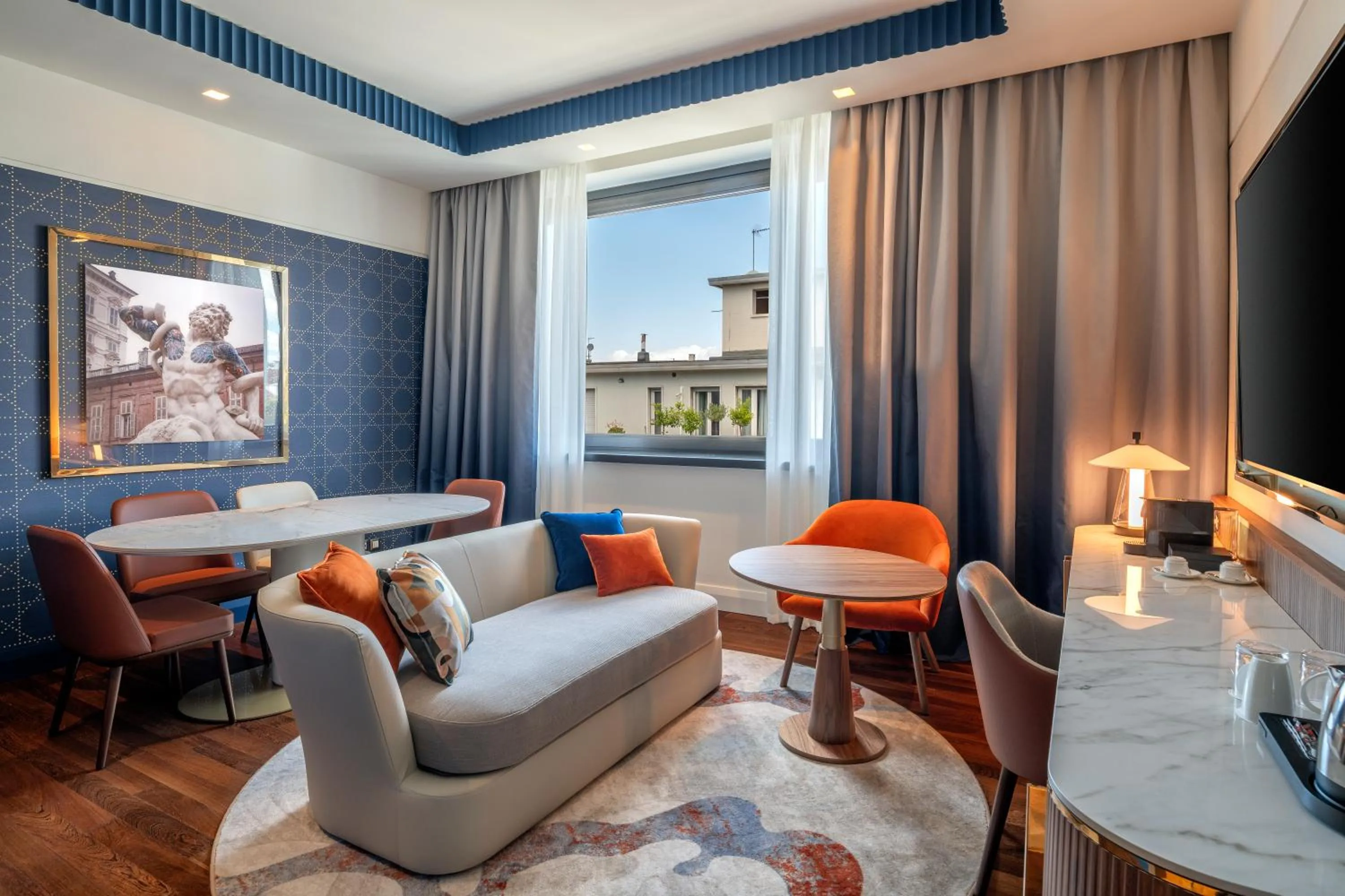 TV and multimedia in Hilton Turin Centre