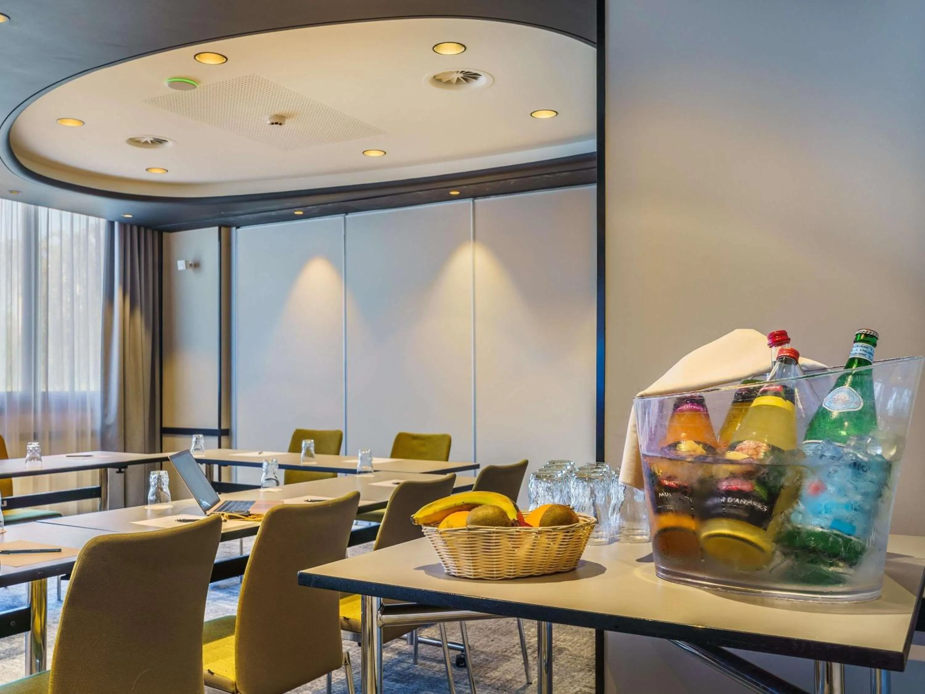 Meeting/conference room in Mercure Dijon Centre Clemenceau