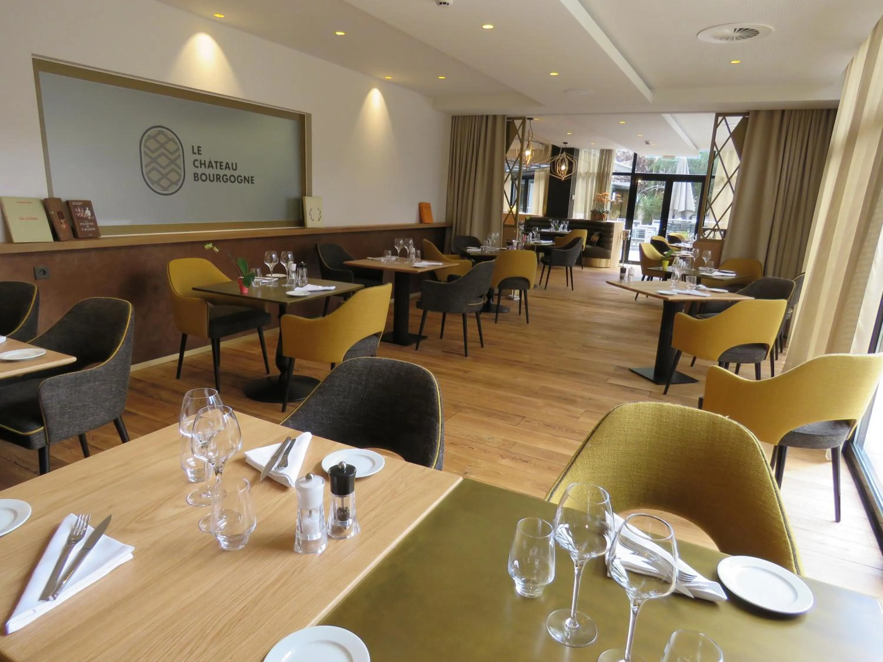 Restaurant/places to eat in Mercure Dijon Centre Clemenceau