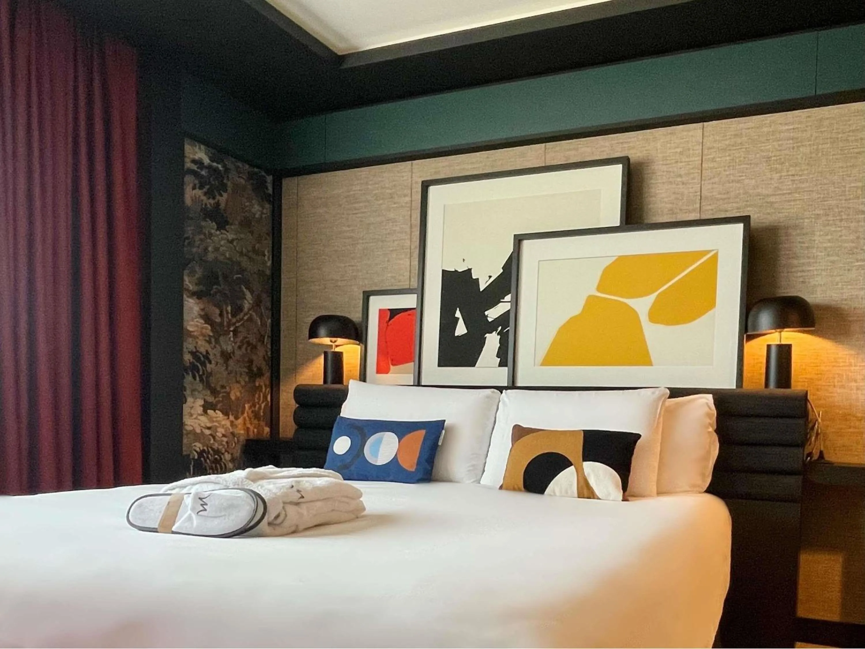 Bedroom, Bed in Mercure Dijon Centre Clemenceau