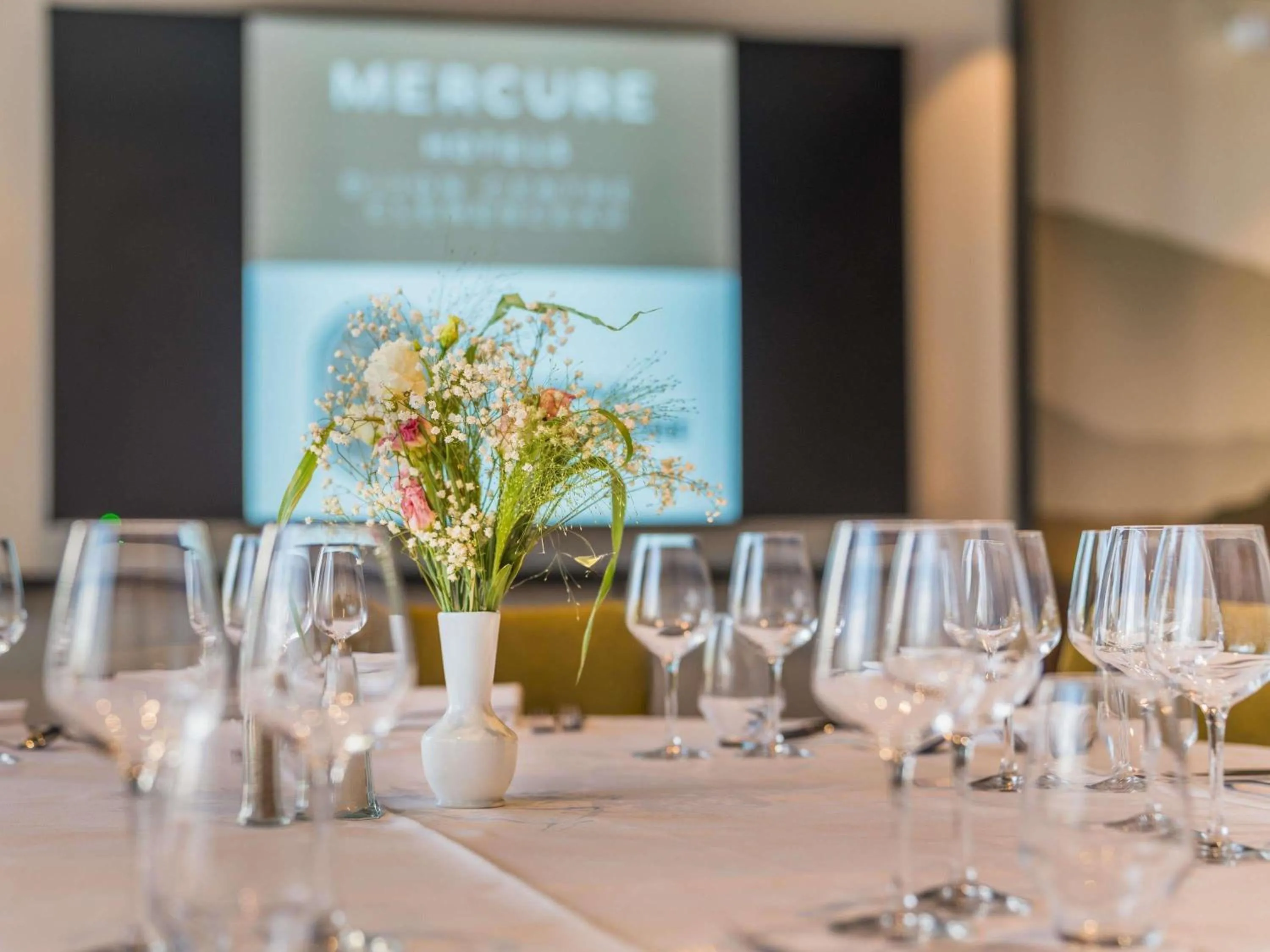 Meeting/conference room in Mercure Dijon Centre Clemenceau