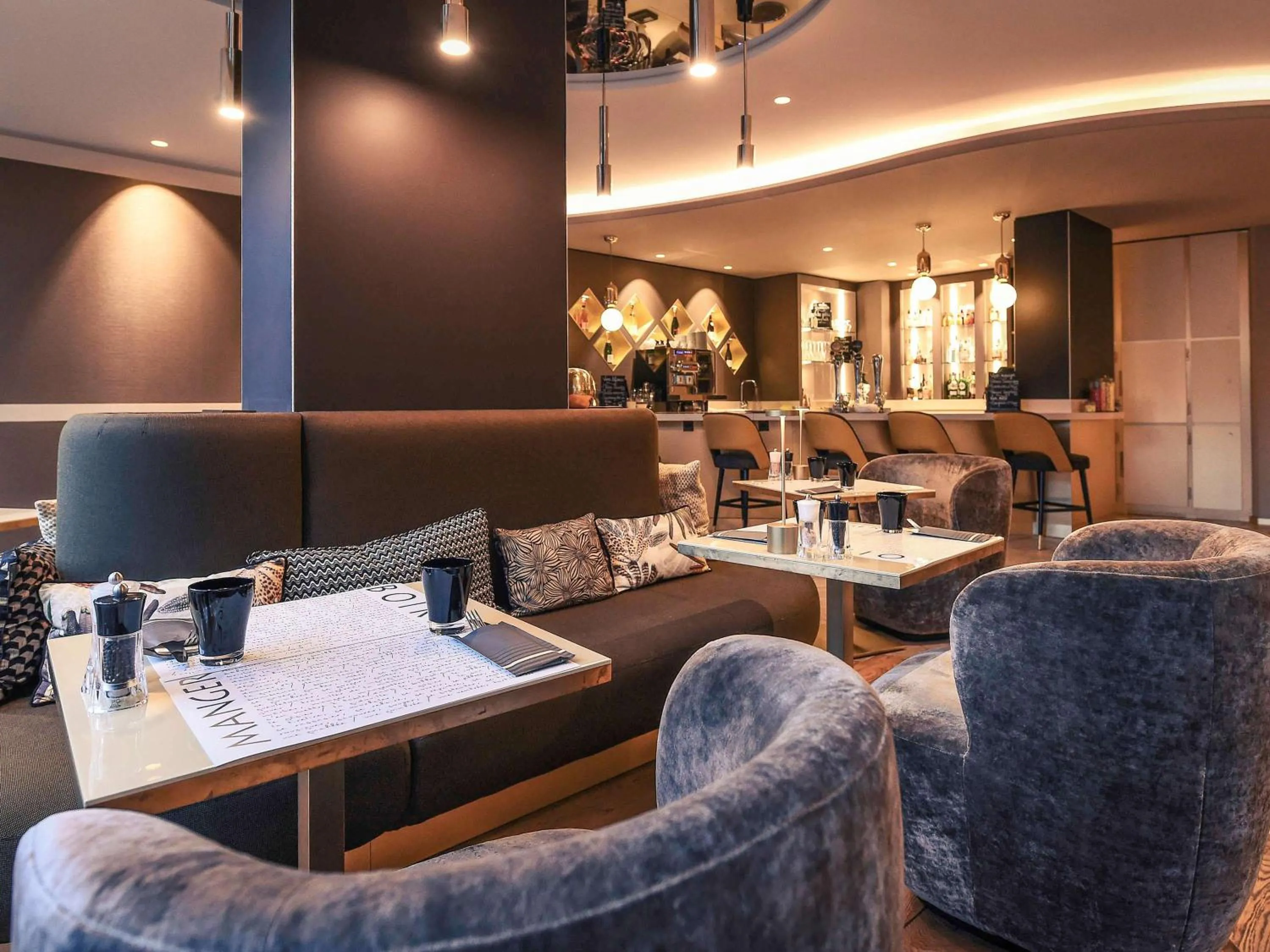 Lounge or bar in Mercure Dijon Centre Clemenceau