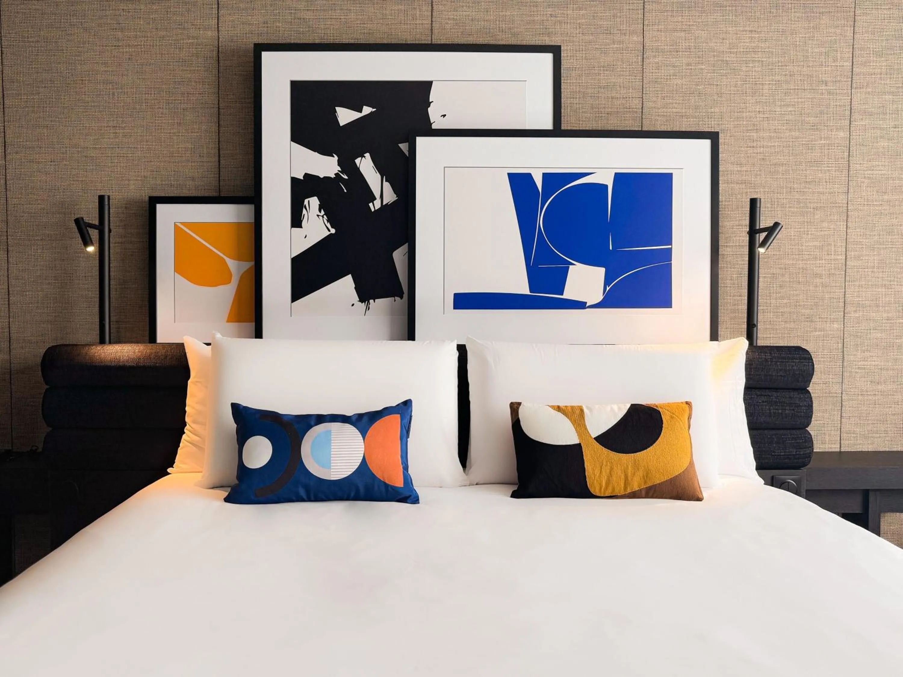 Bedroom, Bed in Mercure Dijon Centre Clemenceau