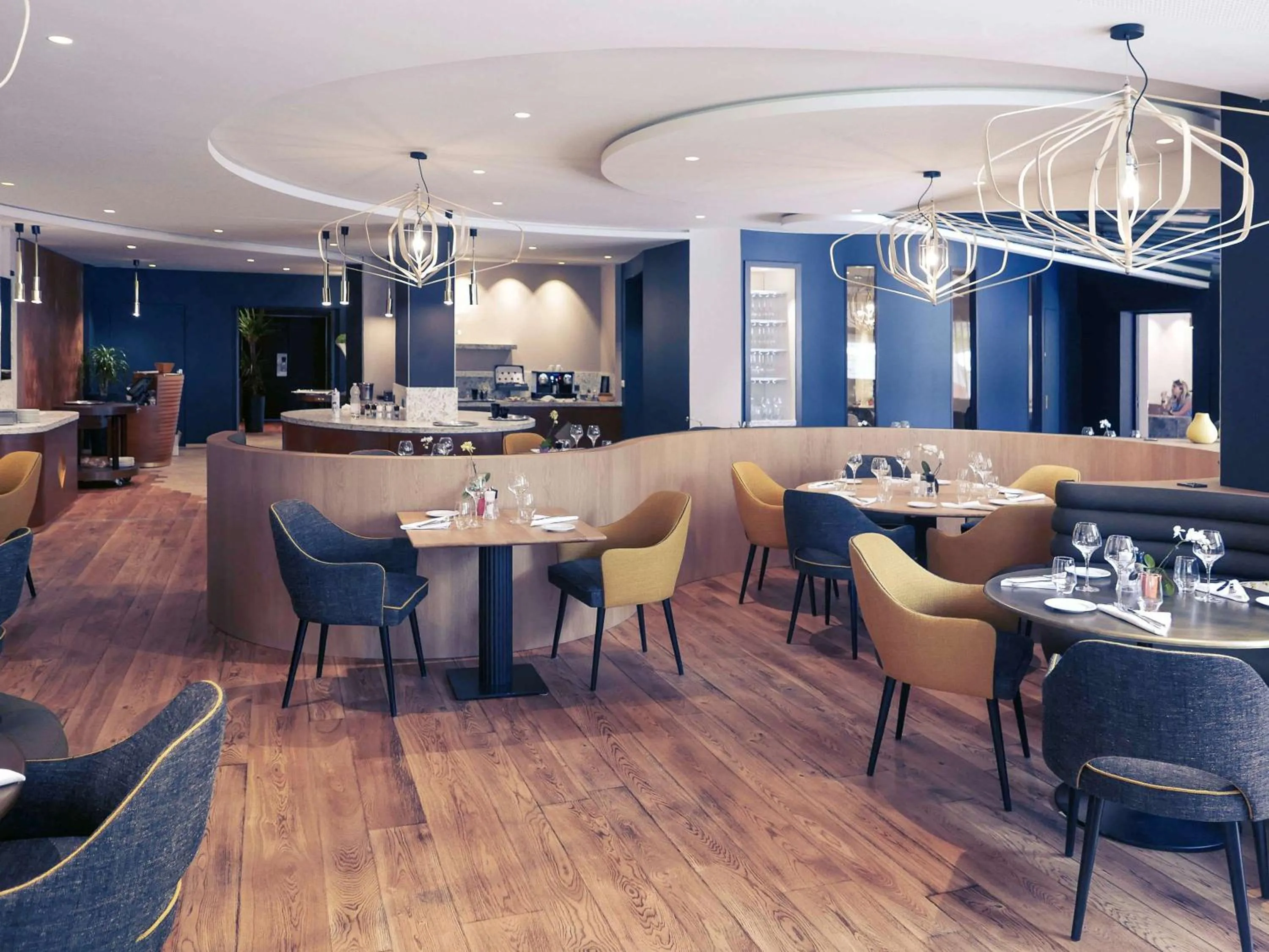 Restaurant/places to eat in Mercure Dijon Centre Clemenceau