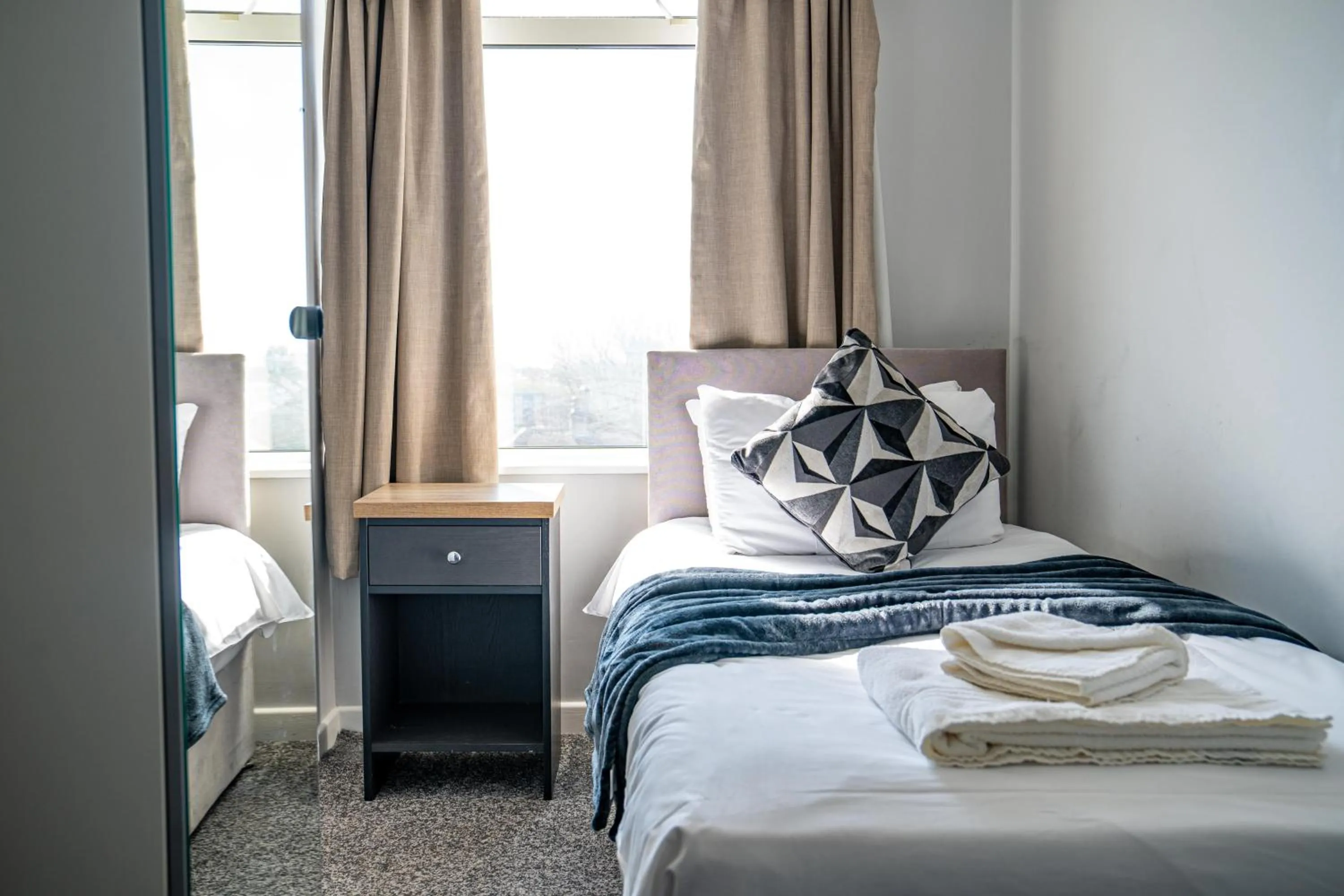 Bed in The Strathmore Hotel