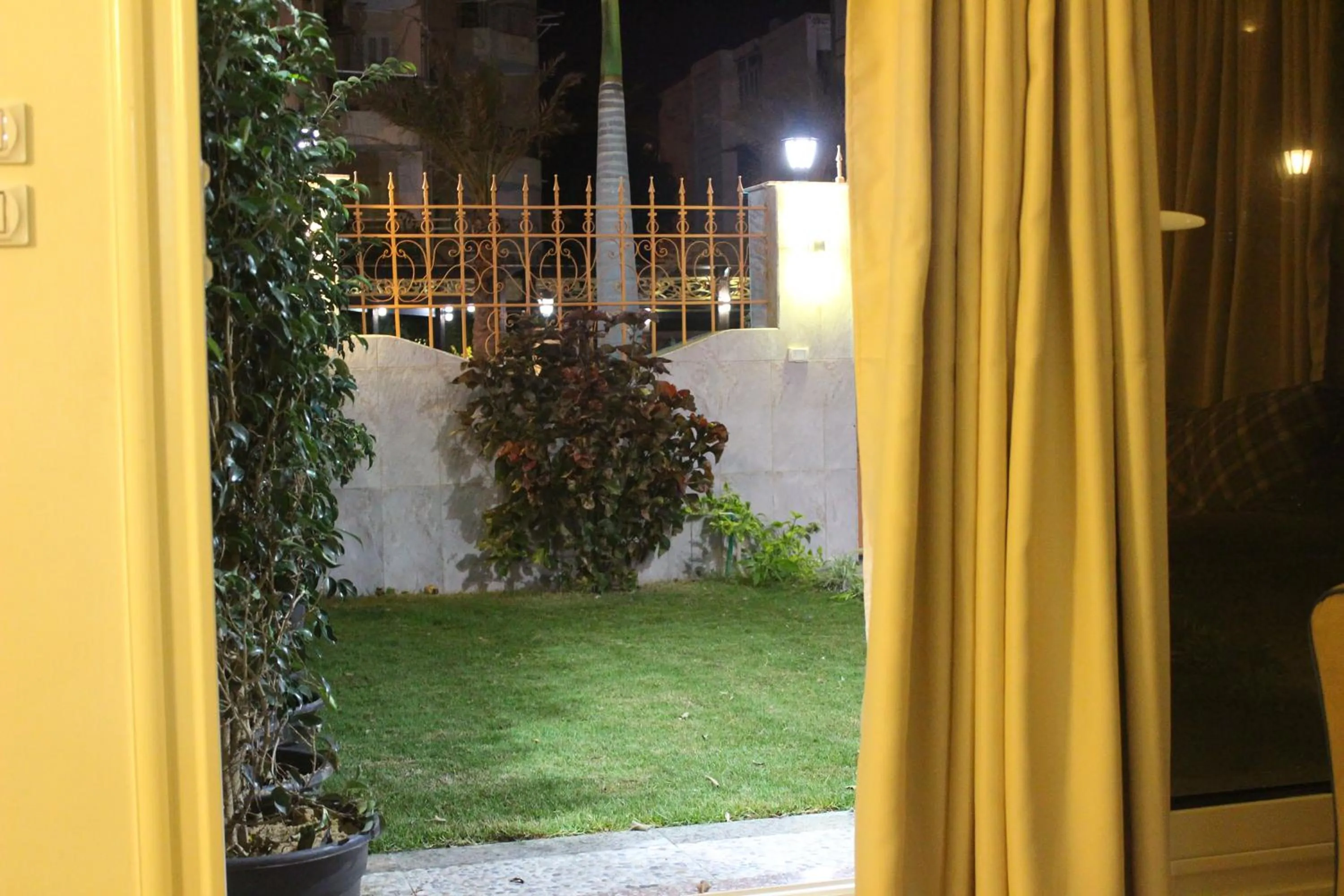Garden view in Al Raya Apartments