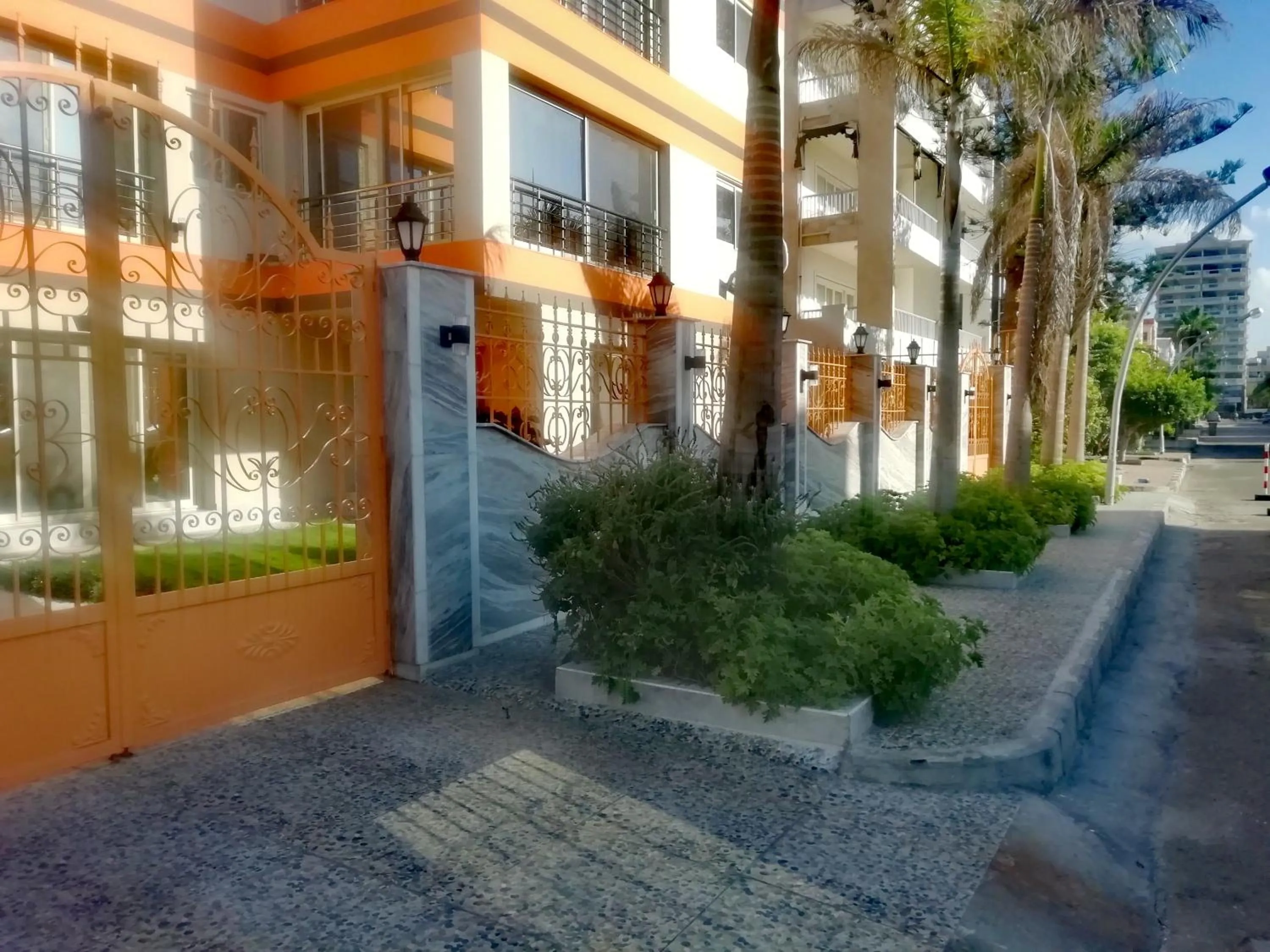 Property building in Al Raya Apartments