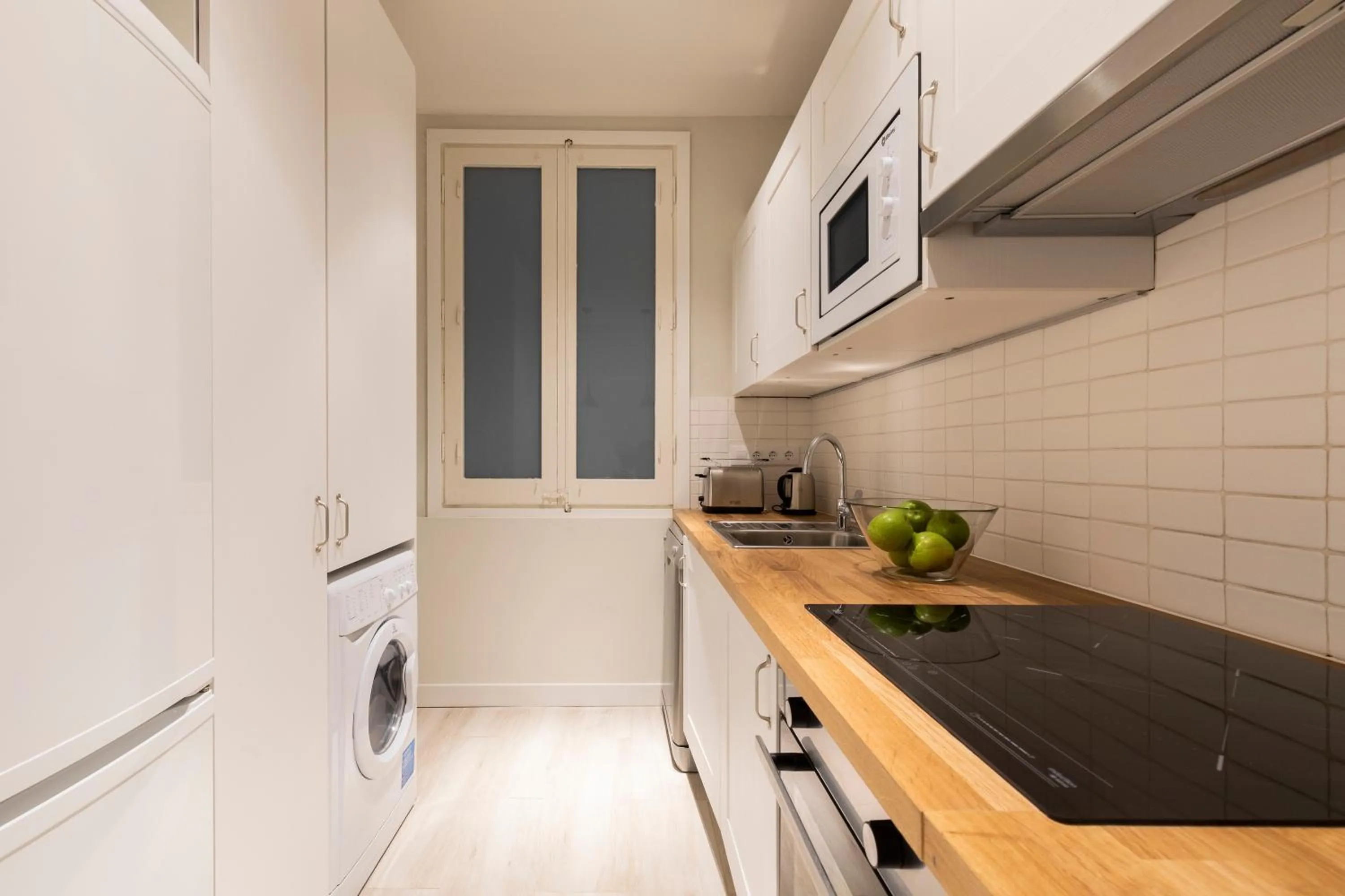 Kitchen or kitchenette in Aspasios Gracia Apartments