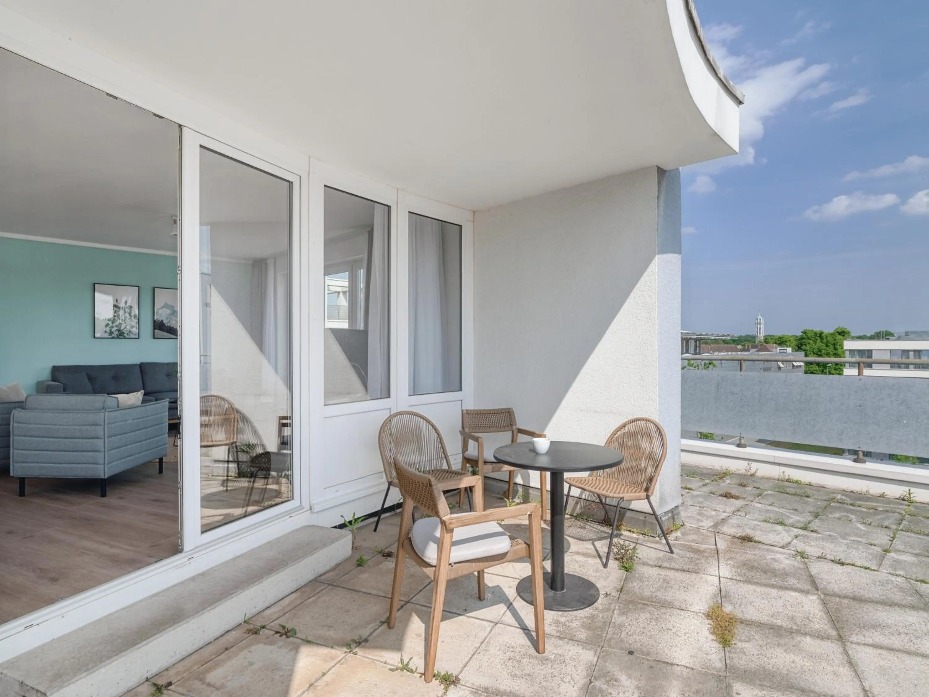 Patio in Limehome Wolfsburg Porschestraße