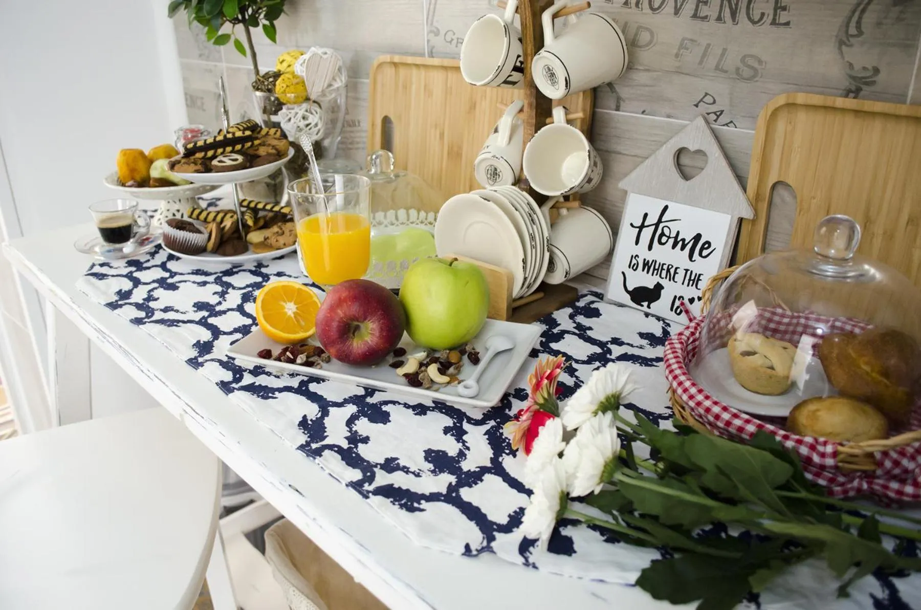 Food in Ingrosso House