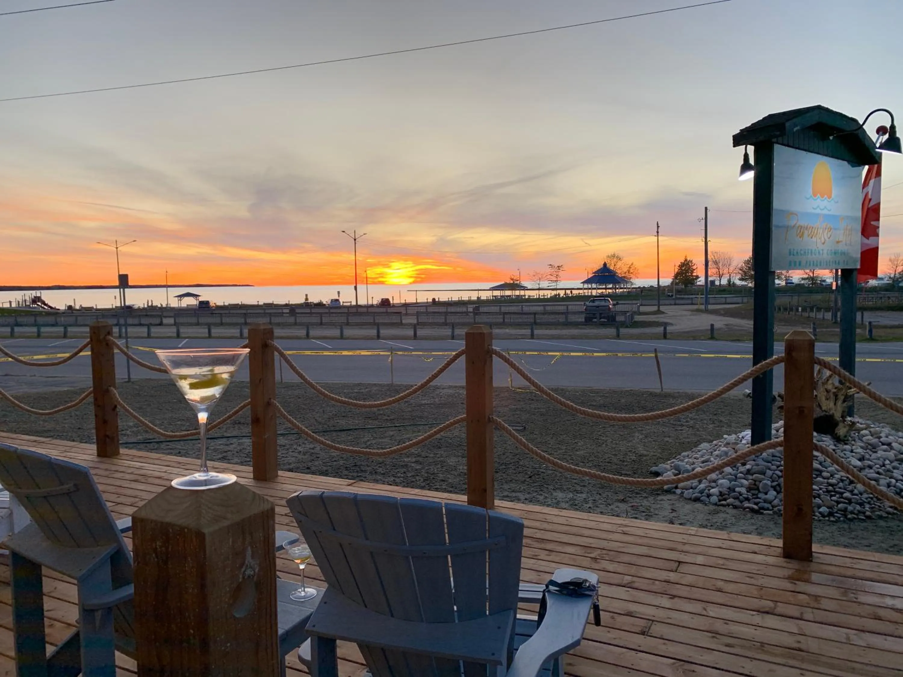 Patio in Paradise Inn On the Beach