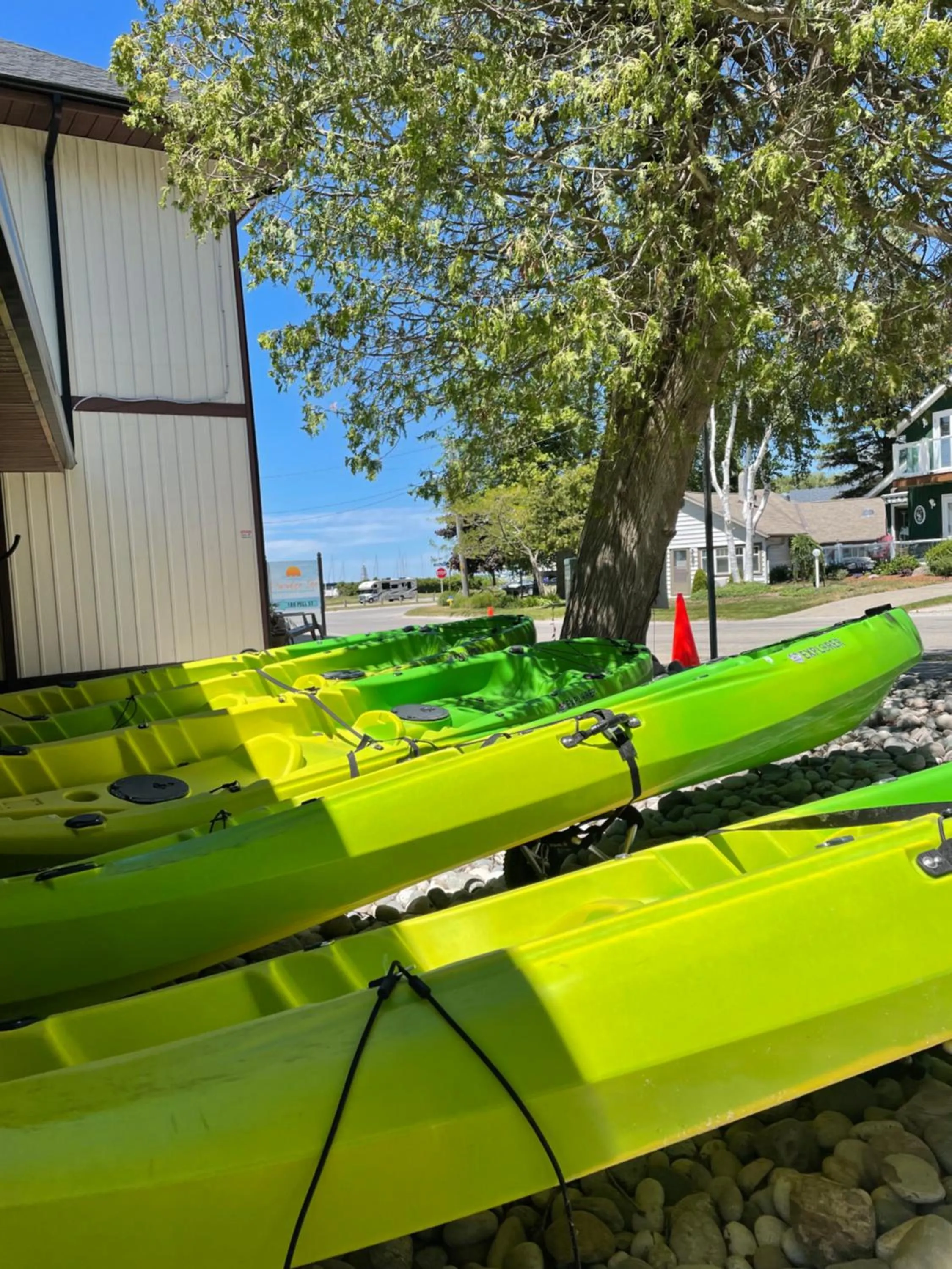 Activities in Paradise Inn On the Beach