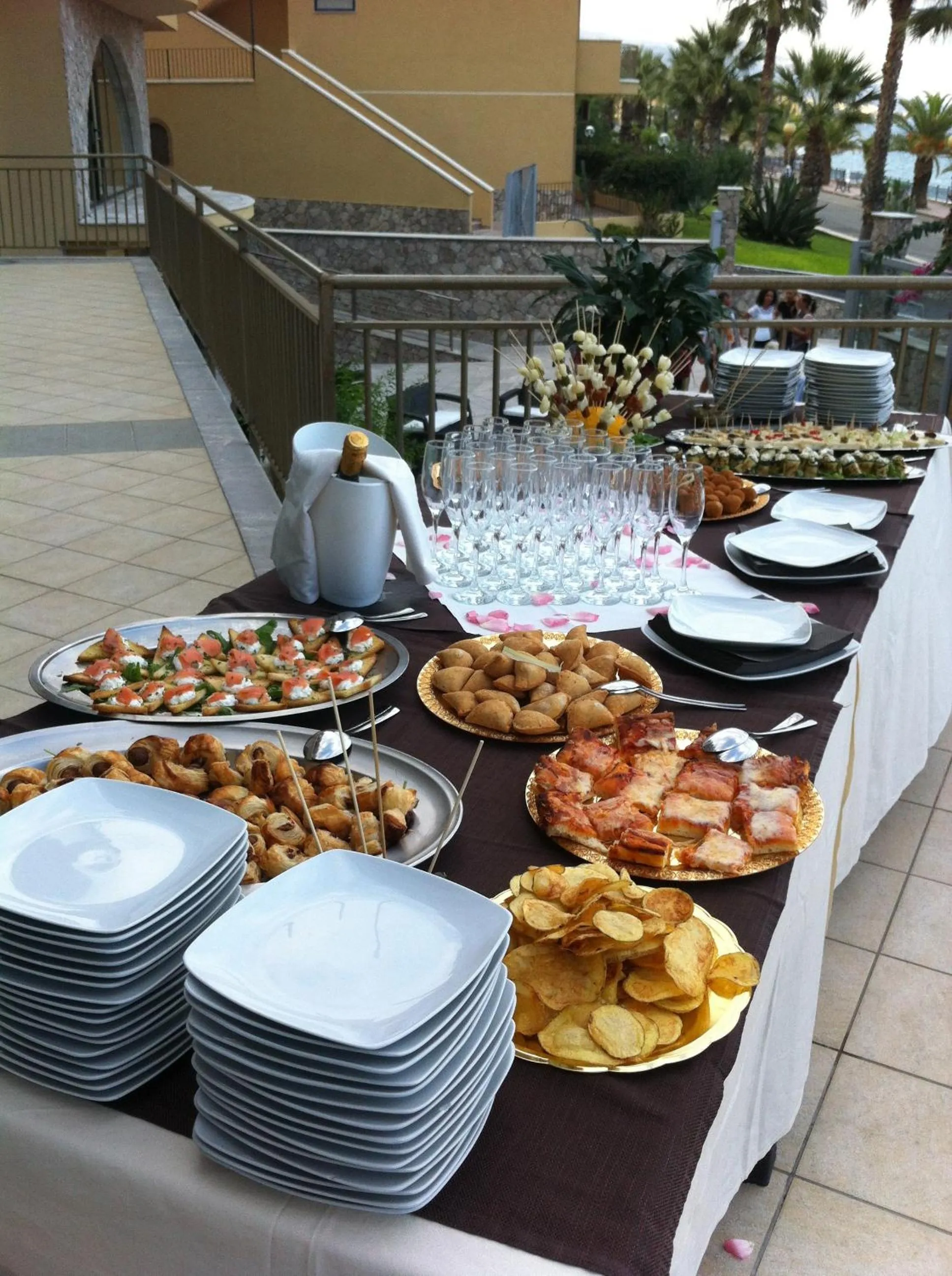 Food and drinks in Elihotel