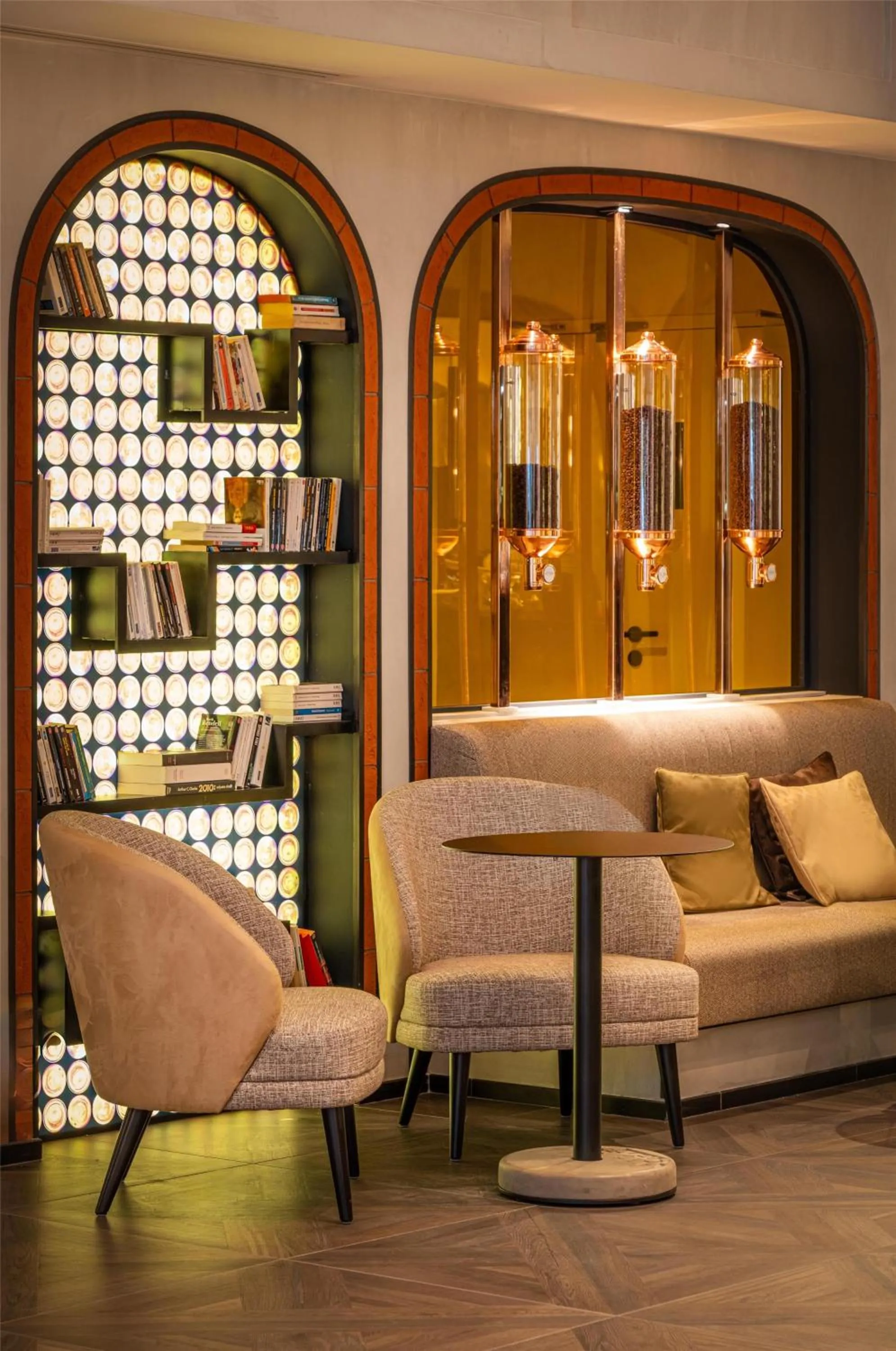 Lobby or reception in FirstName Toulouse, part of JdV by Hyatt