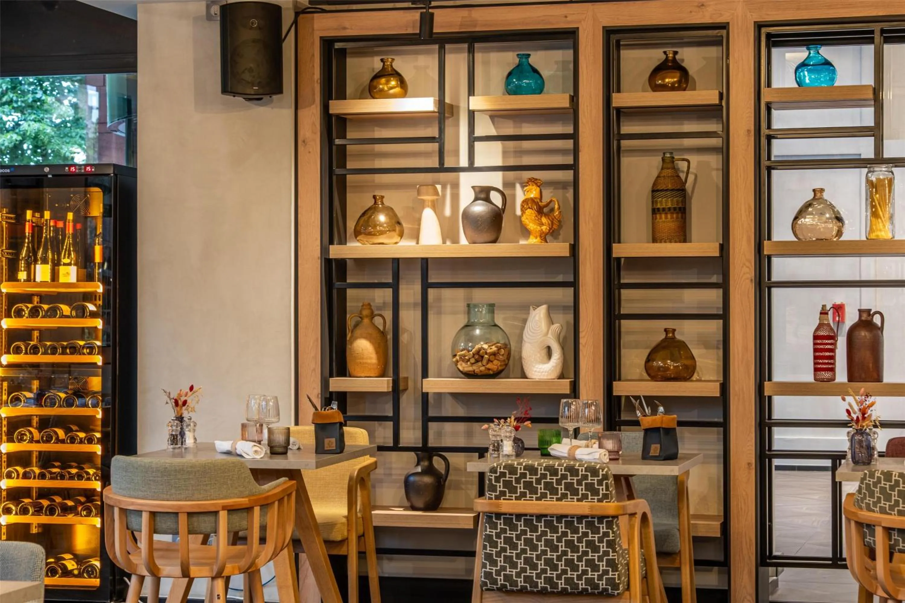 Restaurant/places to eat in FirstName Toulouse, part of JdV by Hyatt