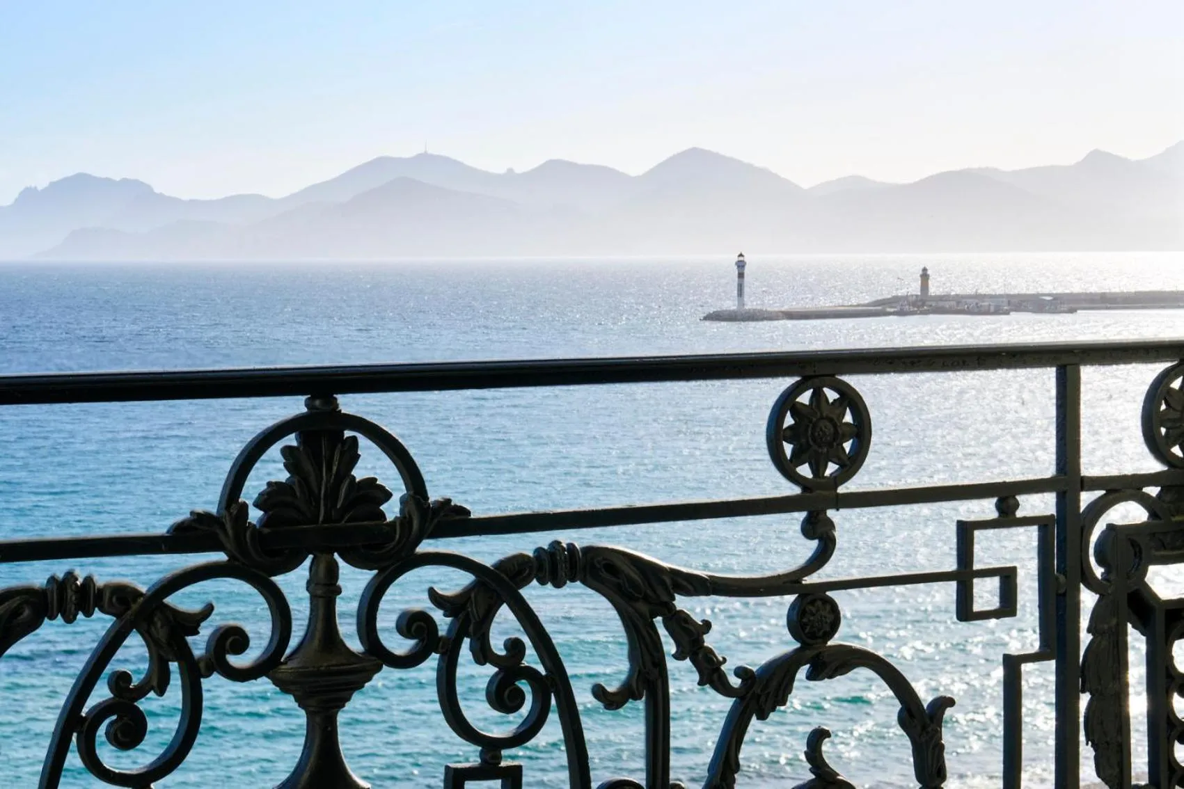 Sea view in Carlton Cannes, a Regent Hotel