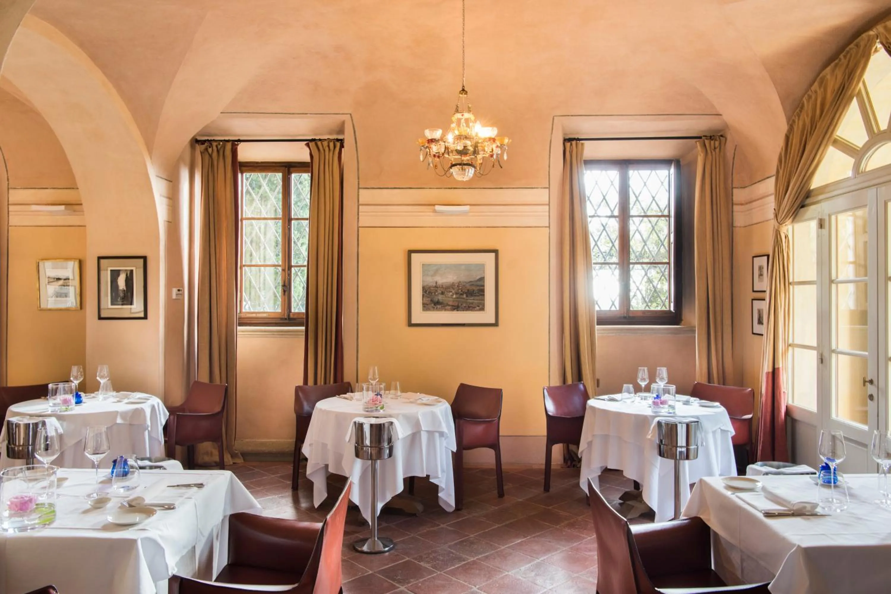 Restaurant/places to eat in Borgo Pignano Volterra Tuscany