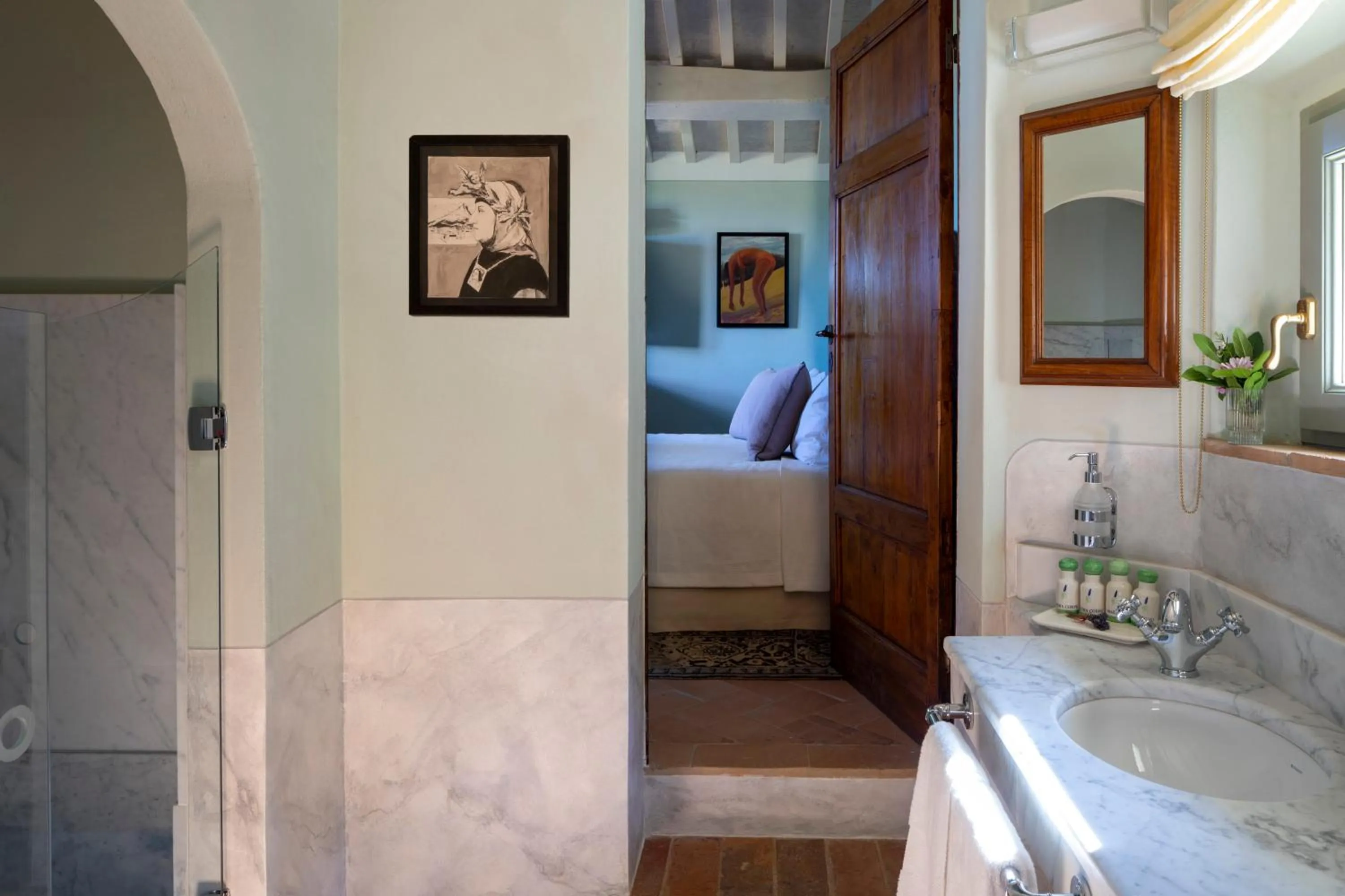 Bathroom, Bed in Borgo Pignano Volterra Tuscany