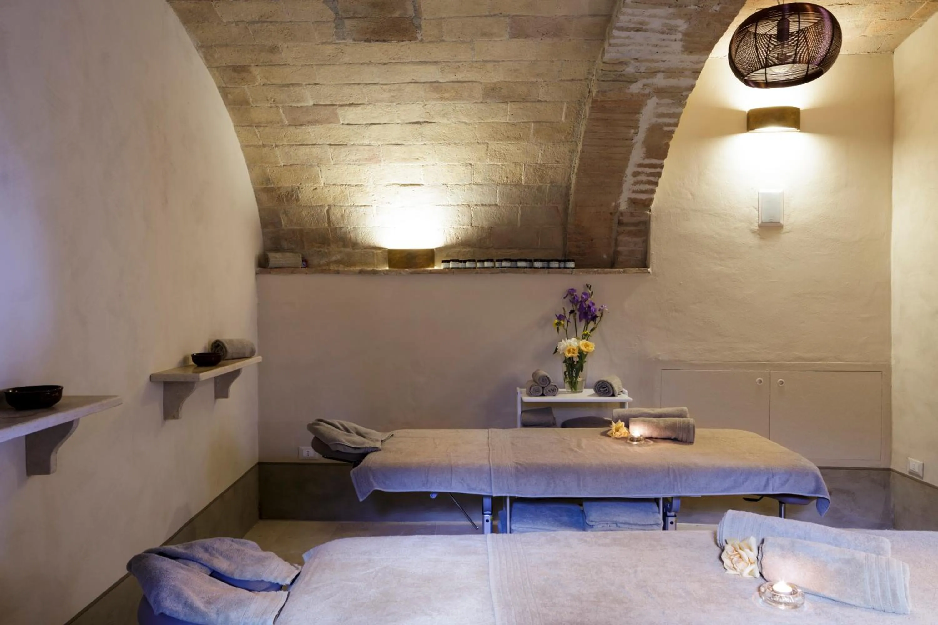 Spa and wellness centre/facilities in Borgo Pignano Volterra Tuscany