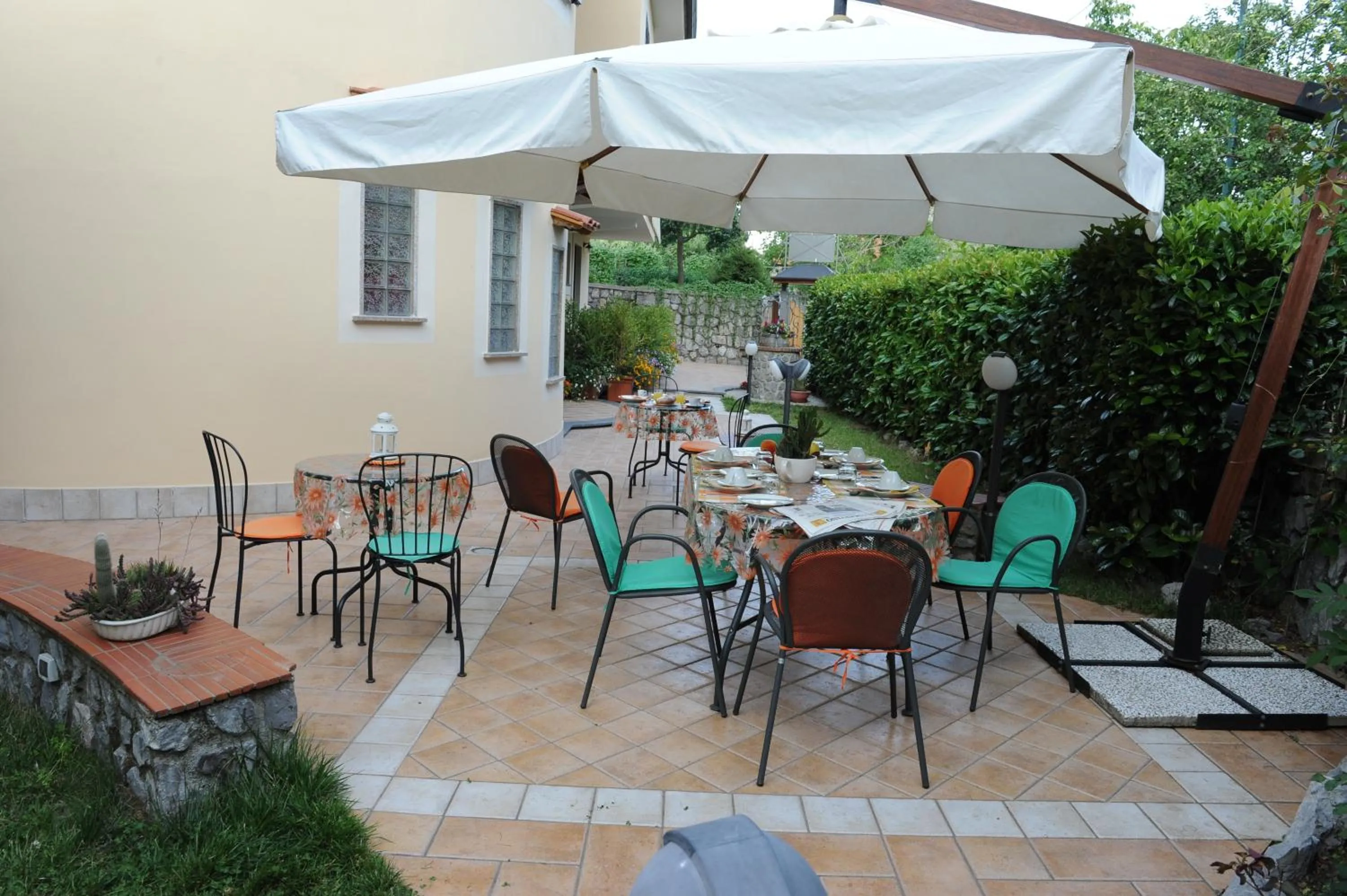 Garden in A 2 Passi Dagli Dei