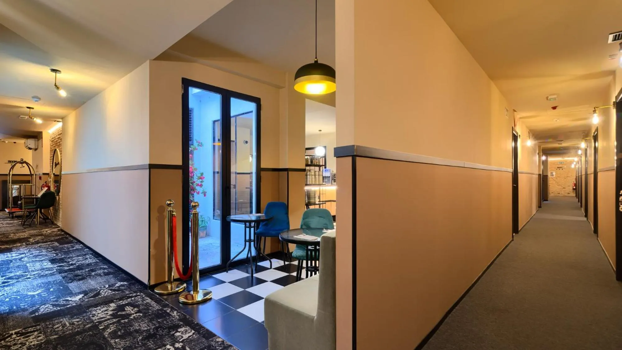 Breakfast in Hografic Hotel