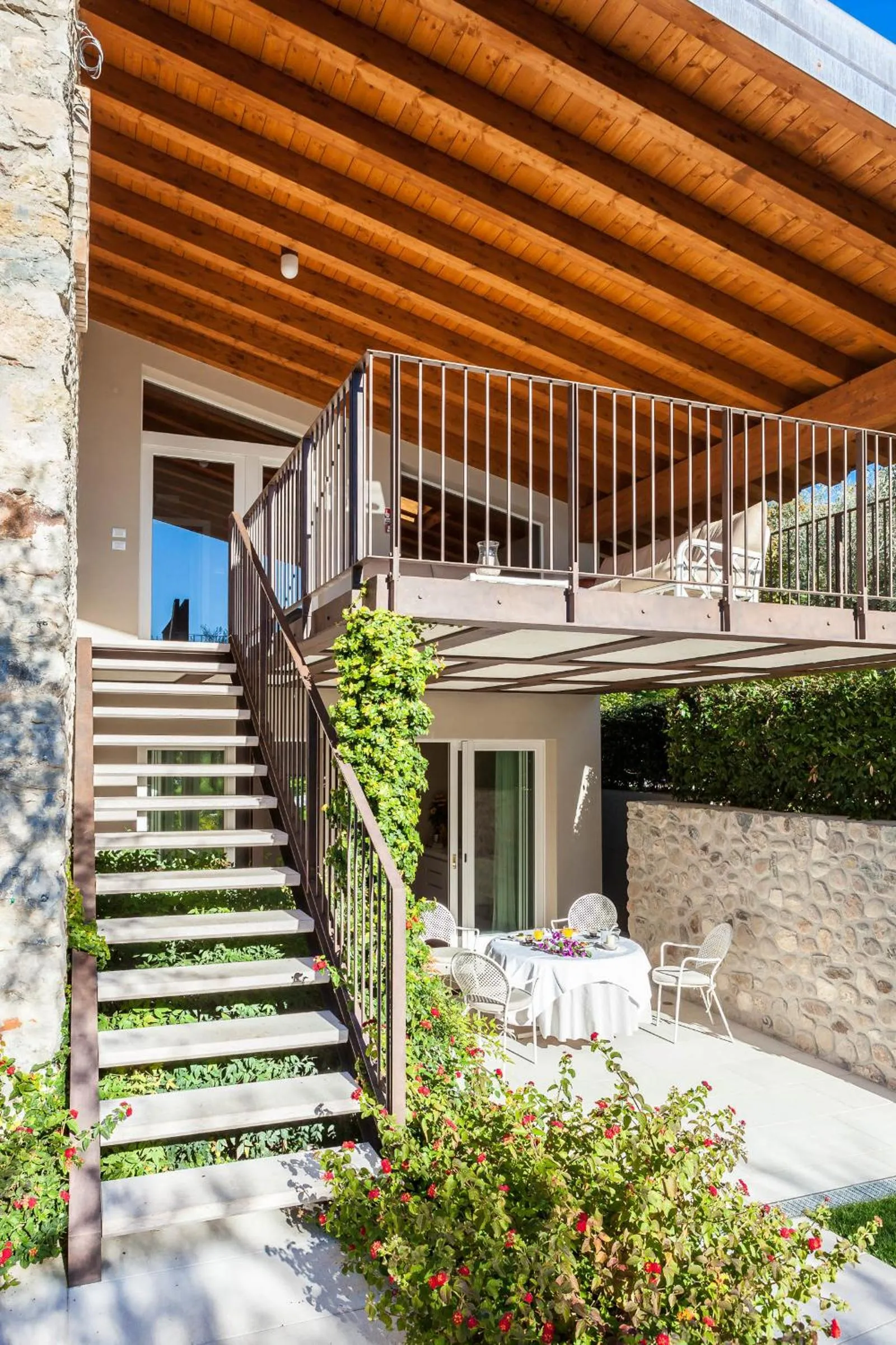 Patio in Quercia Belvedere Relais