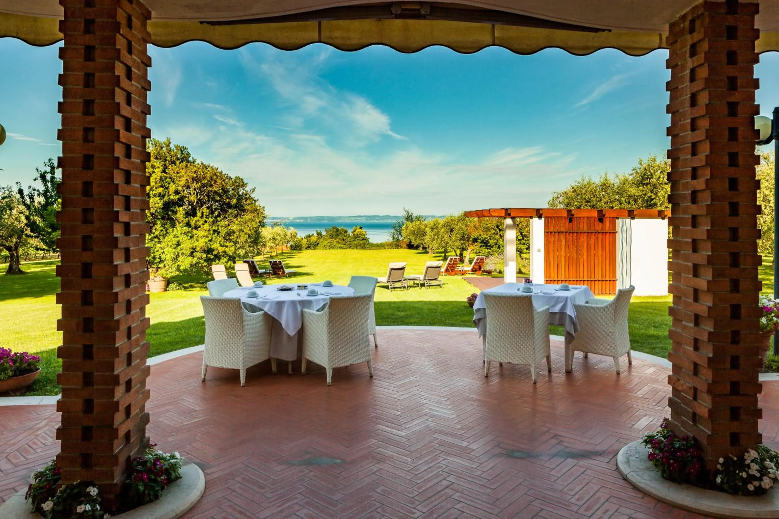 Patio in Quercia Belvedere Relais