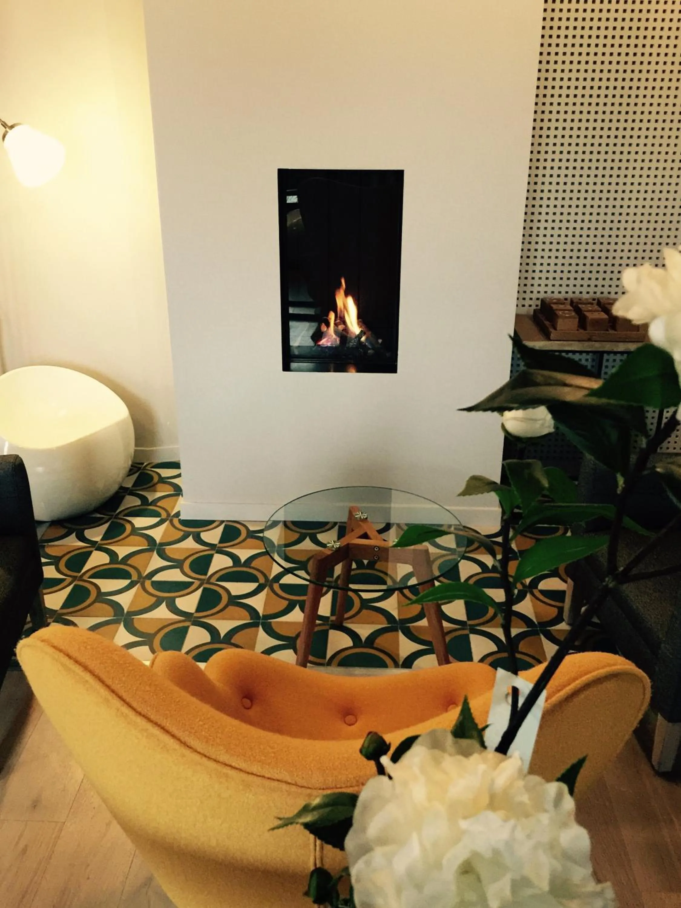 Living room in The Originals Boutique, Hôtel La Villa Marine, Le Tréport