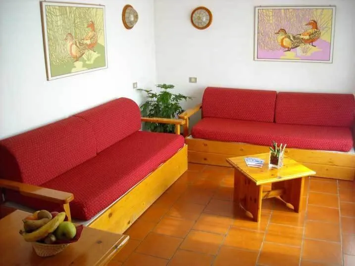 Living room in Cervinia Due