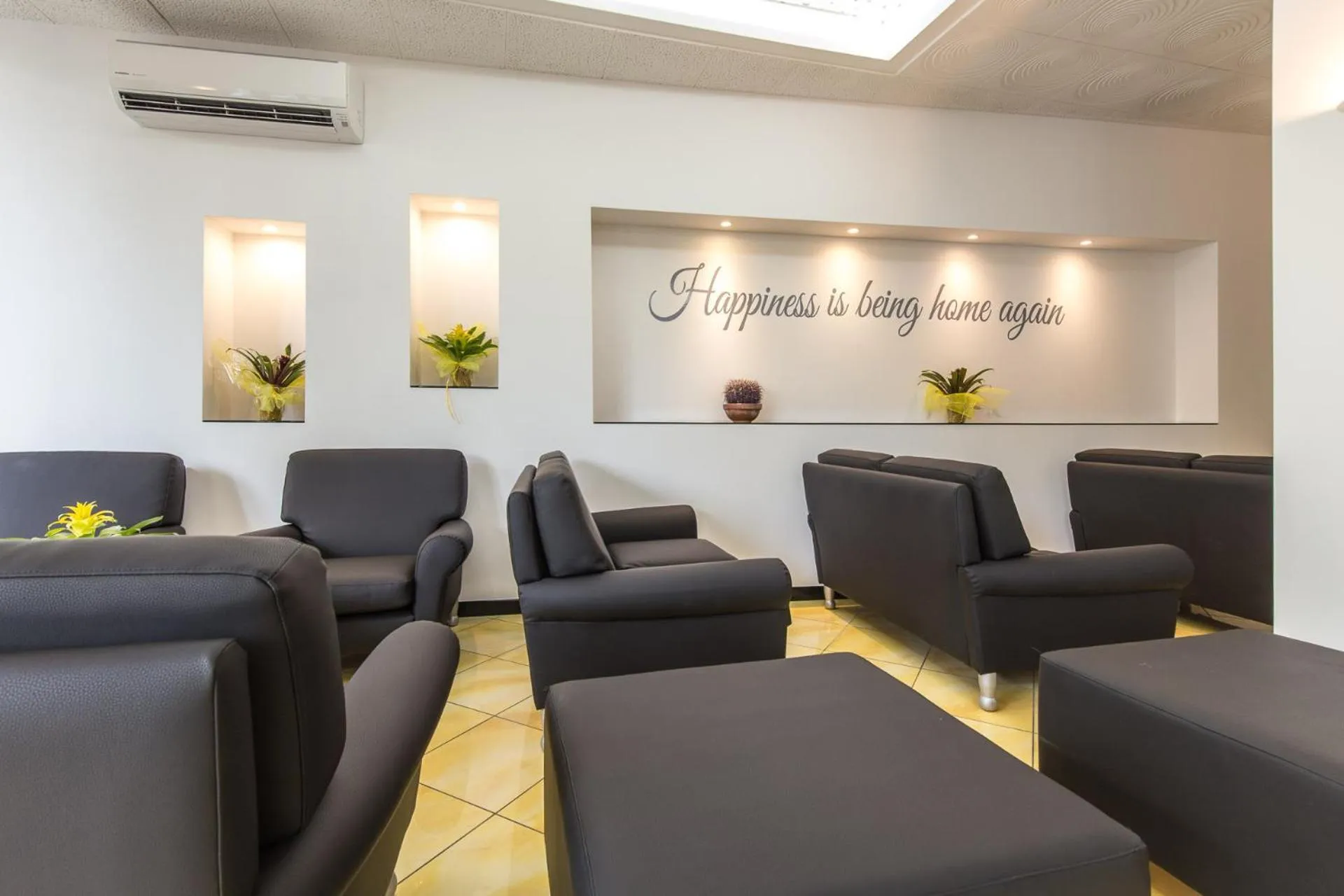 Property building in Hotel Madison