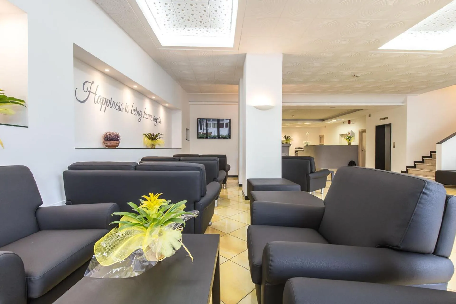 Property building in Hotel Madison