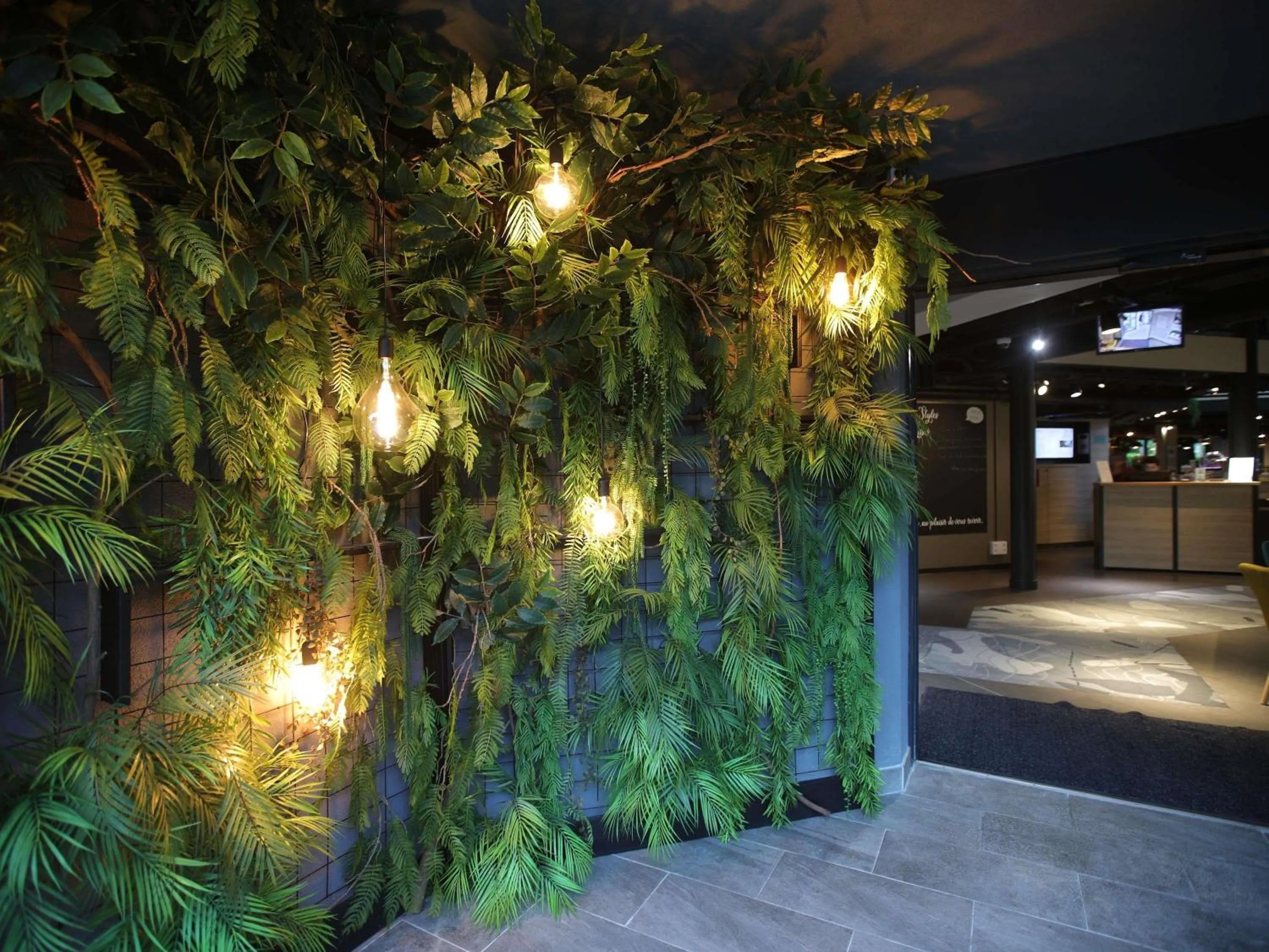 Property building in ibis Styles Evry Lisses