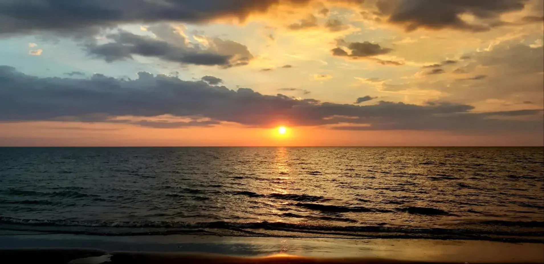 Bella's Beach Resort (A) Bella's Beach Resort (A)