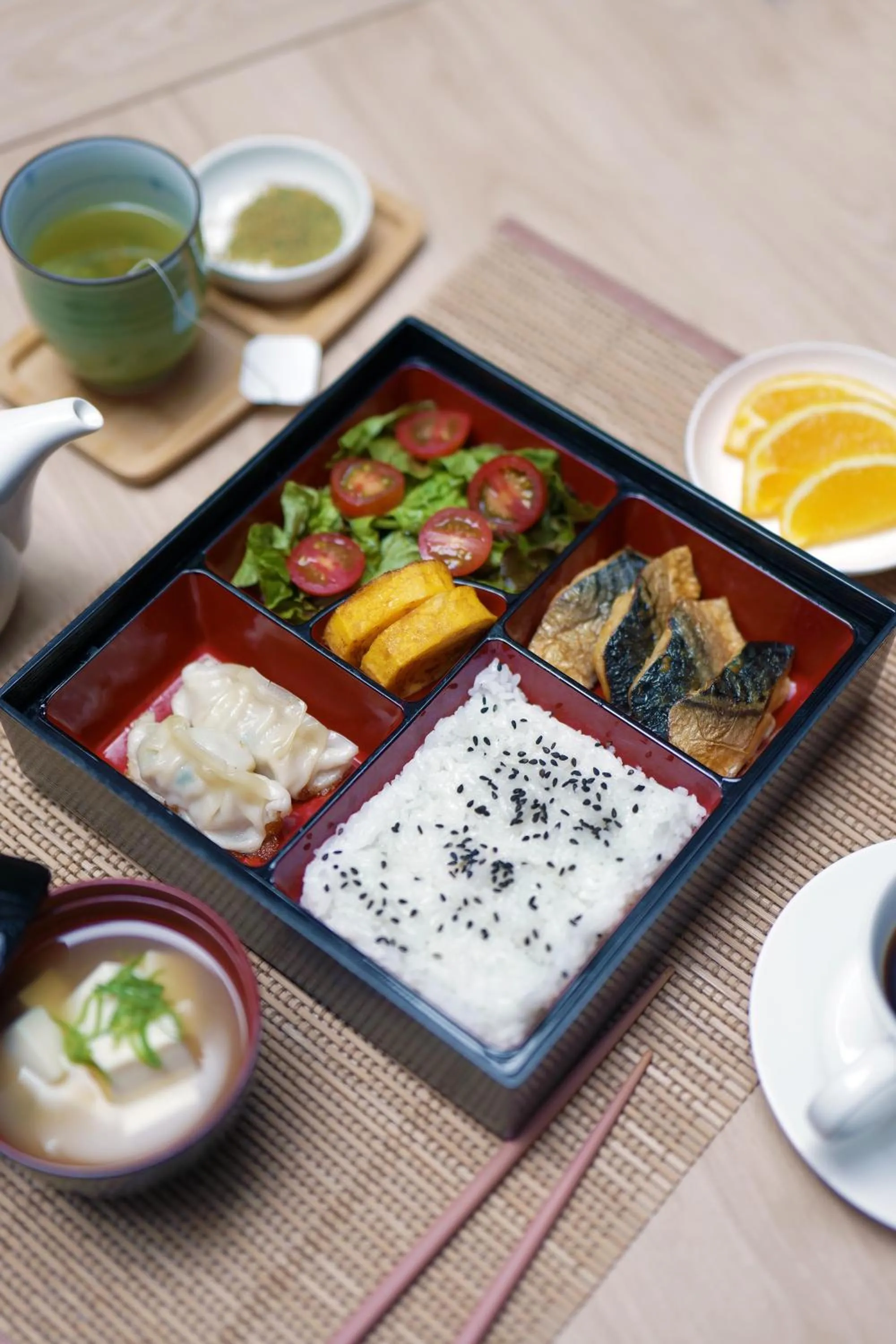 Food and drinks in Petit Grande Miyabi