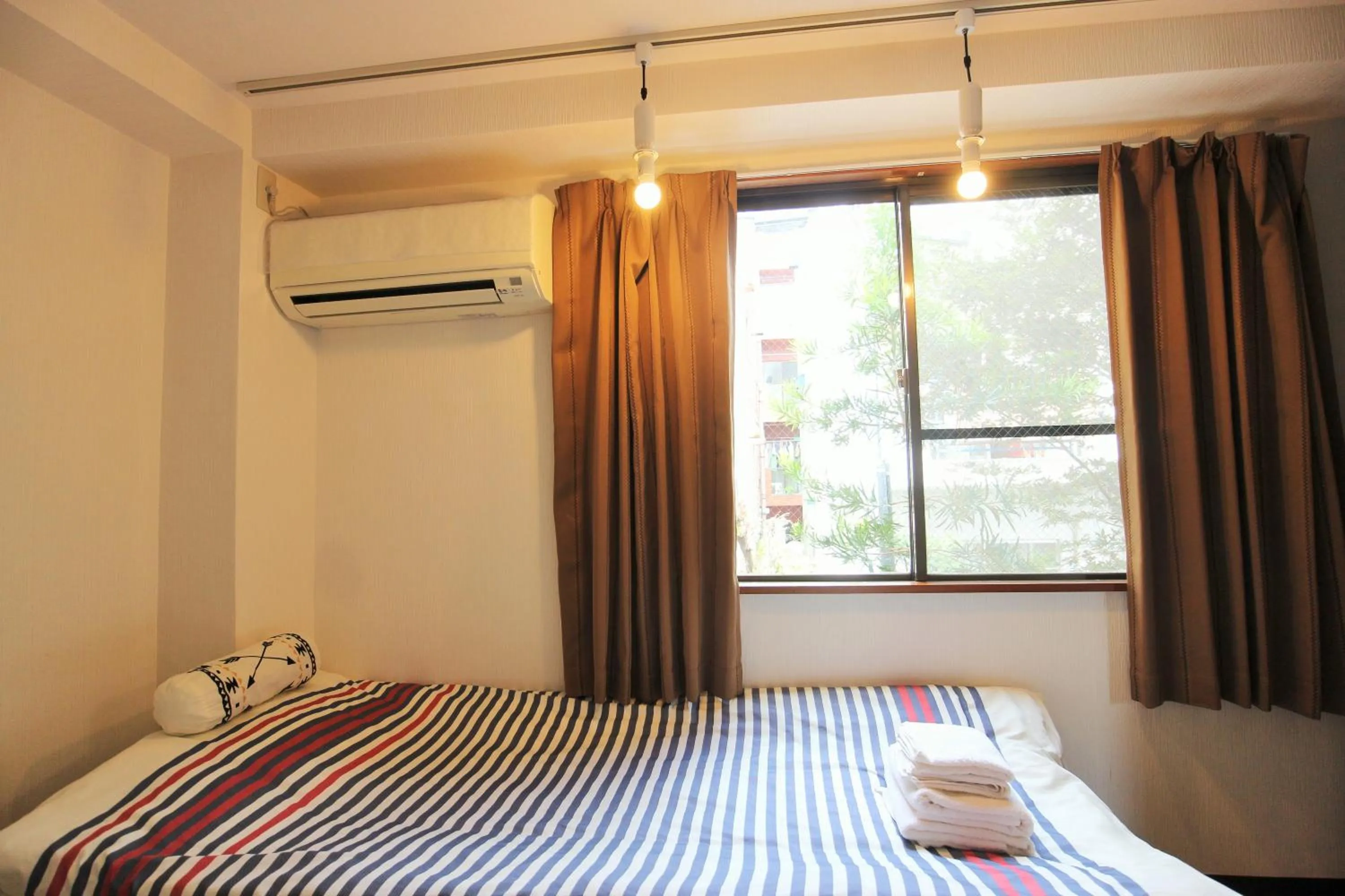 Bed in Cozy room in Itabashi