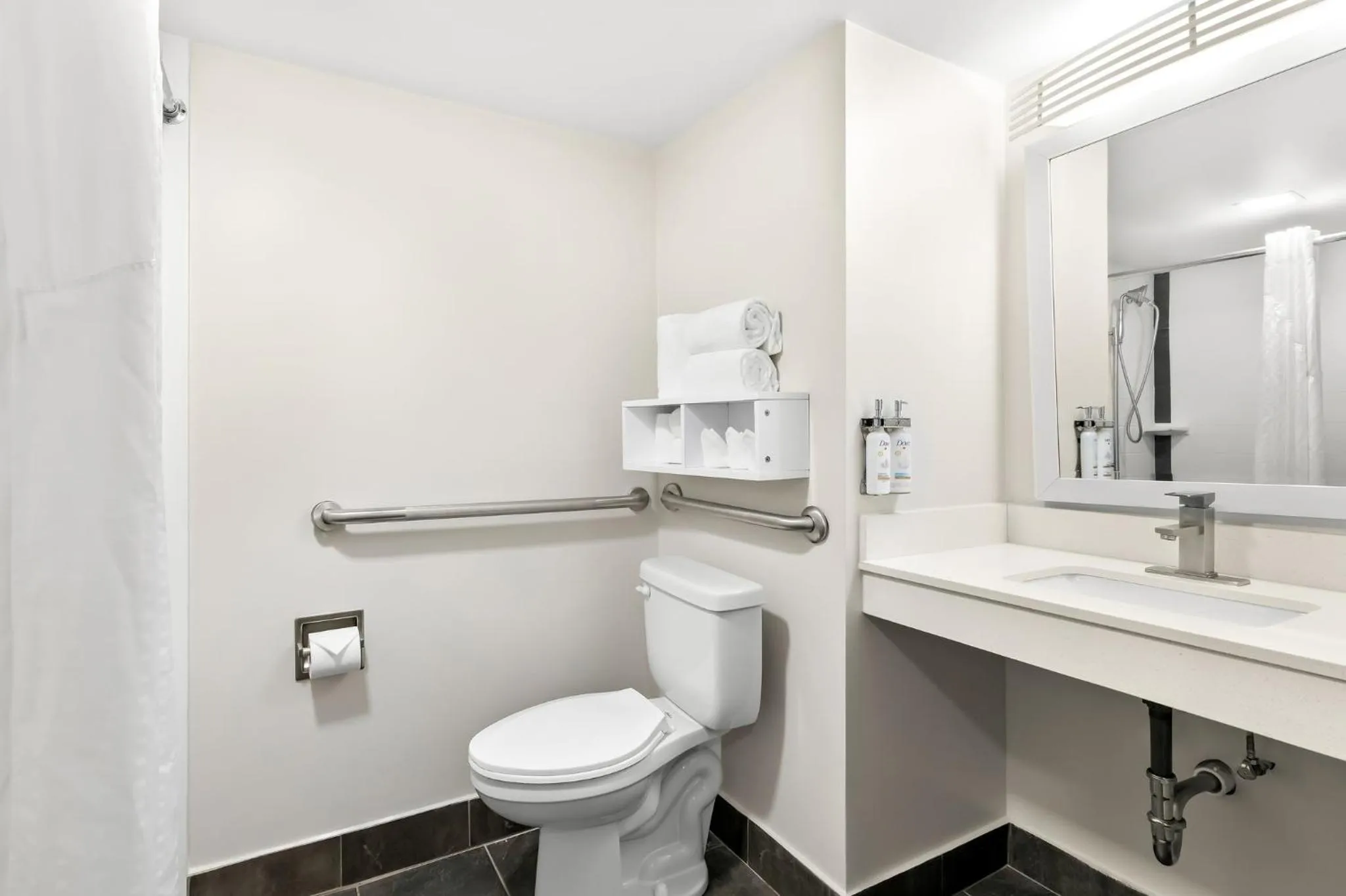 Bathroom in Holiday Inn Express Atlanta Galleria-Ballpark Area by IHG