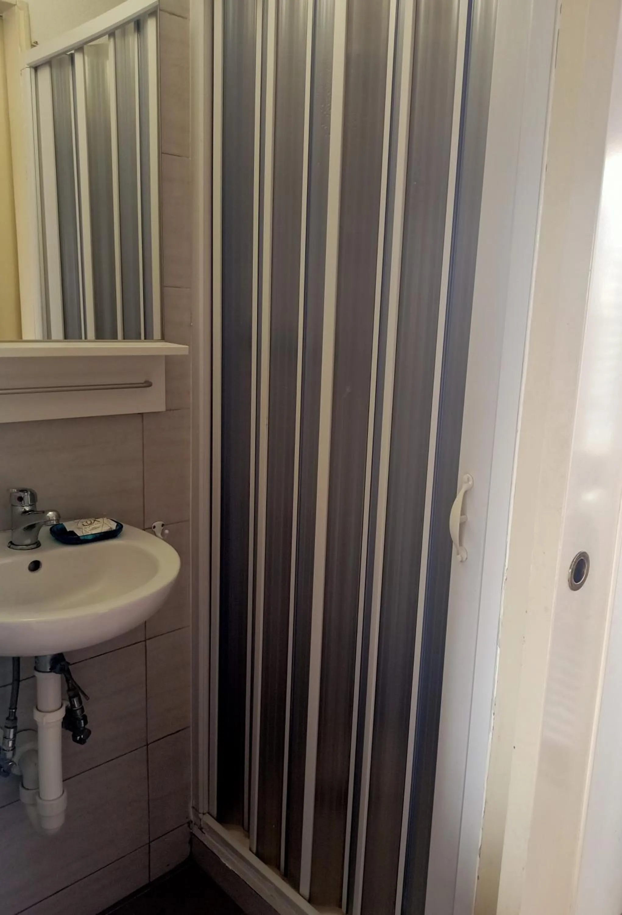 Bathroom in Hotel Serena