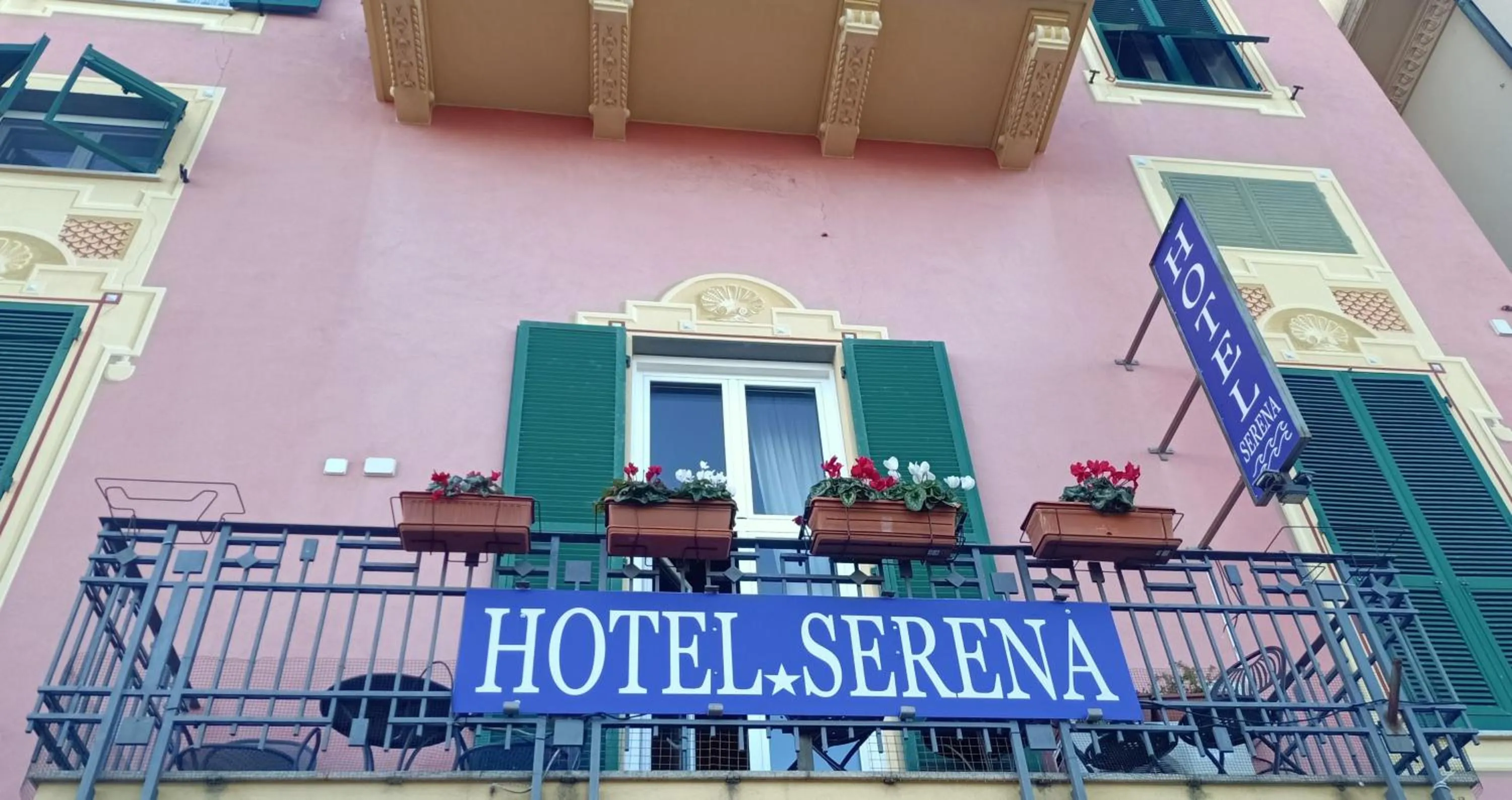 Property building in Hotel Serena